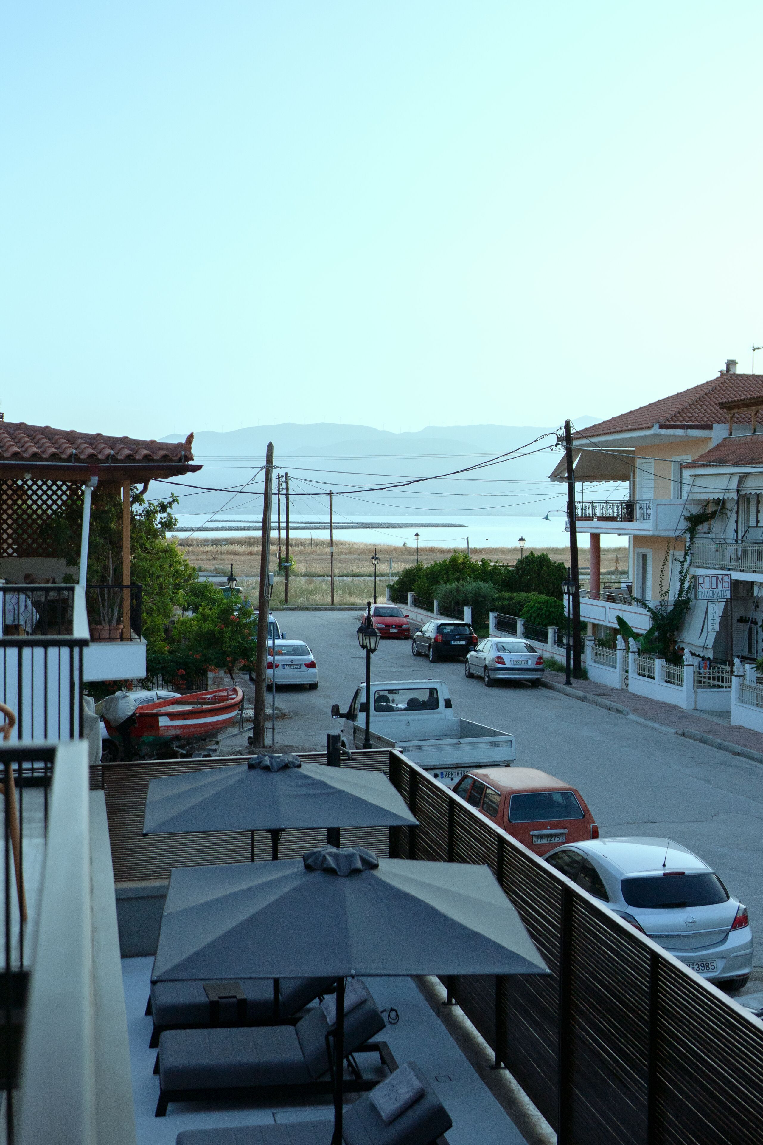Capital Luxury Suites 0*
