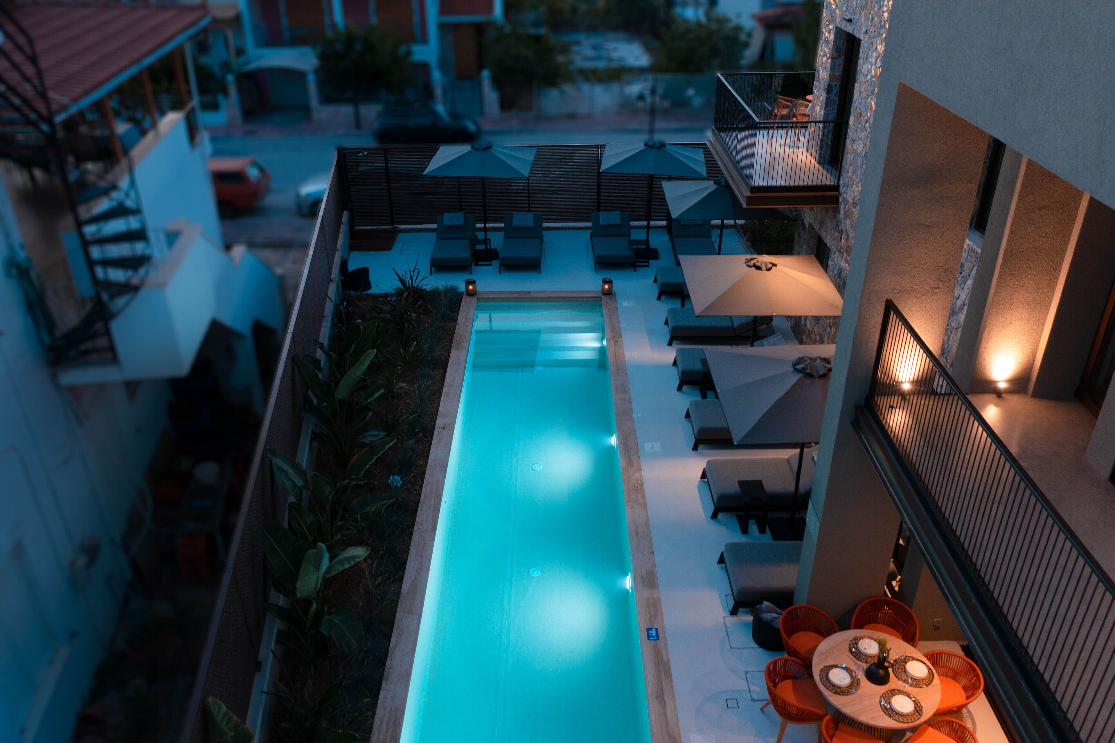 Capital Luxury Suites 0*