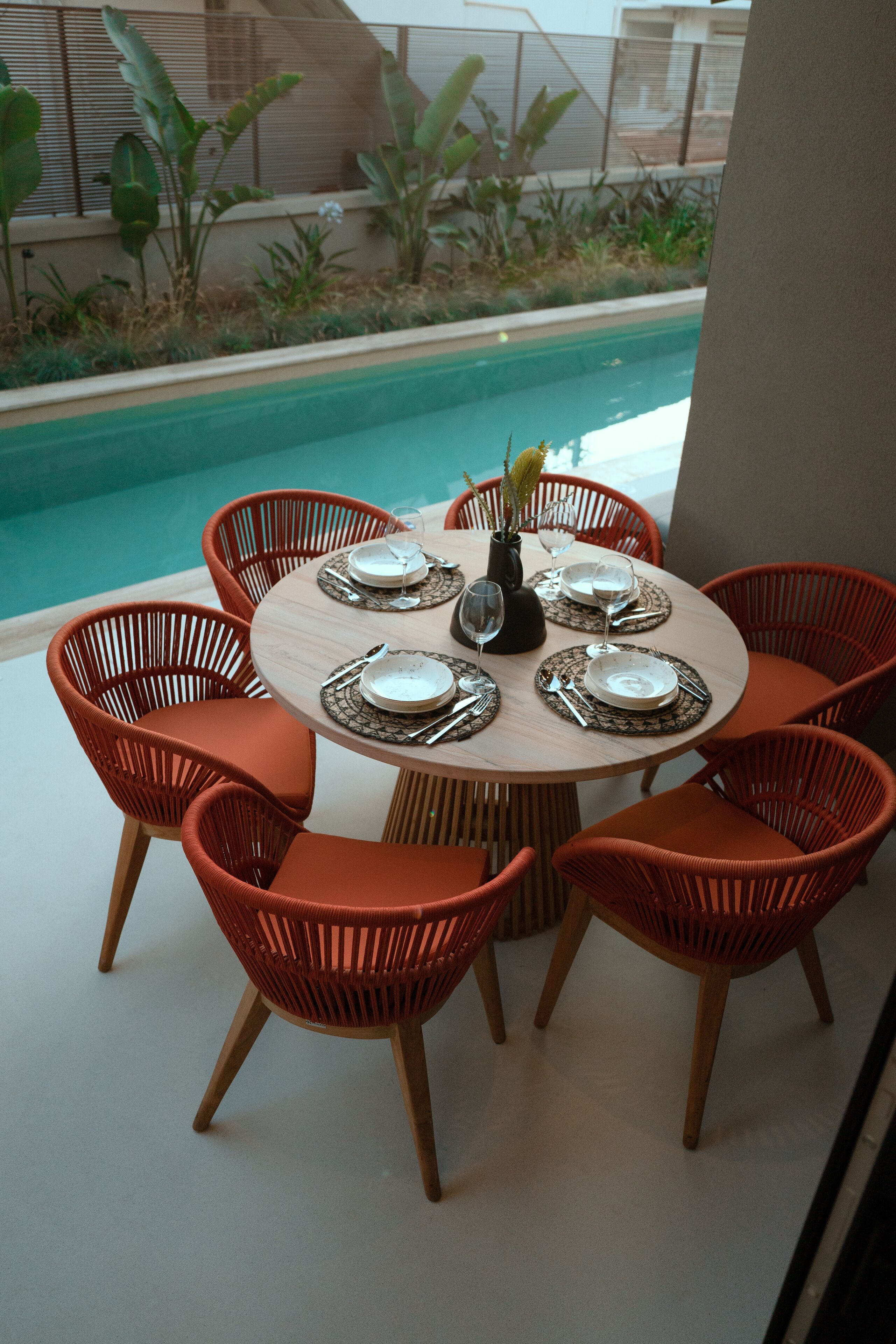 Capital Luxury Suites 0*