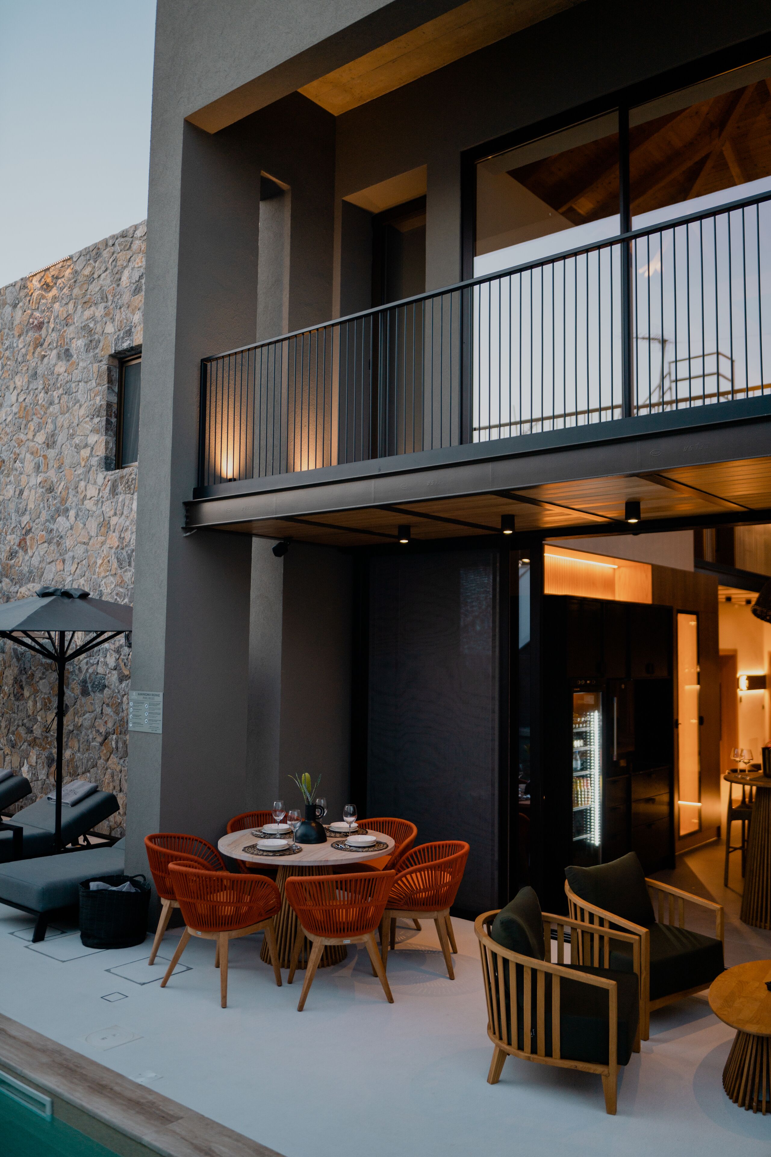 Capital Luxury Suites 0*