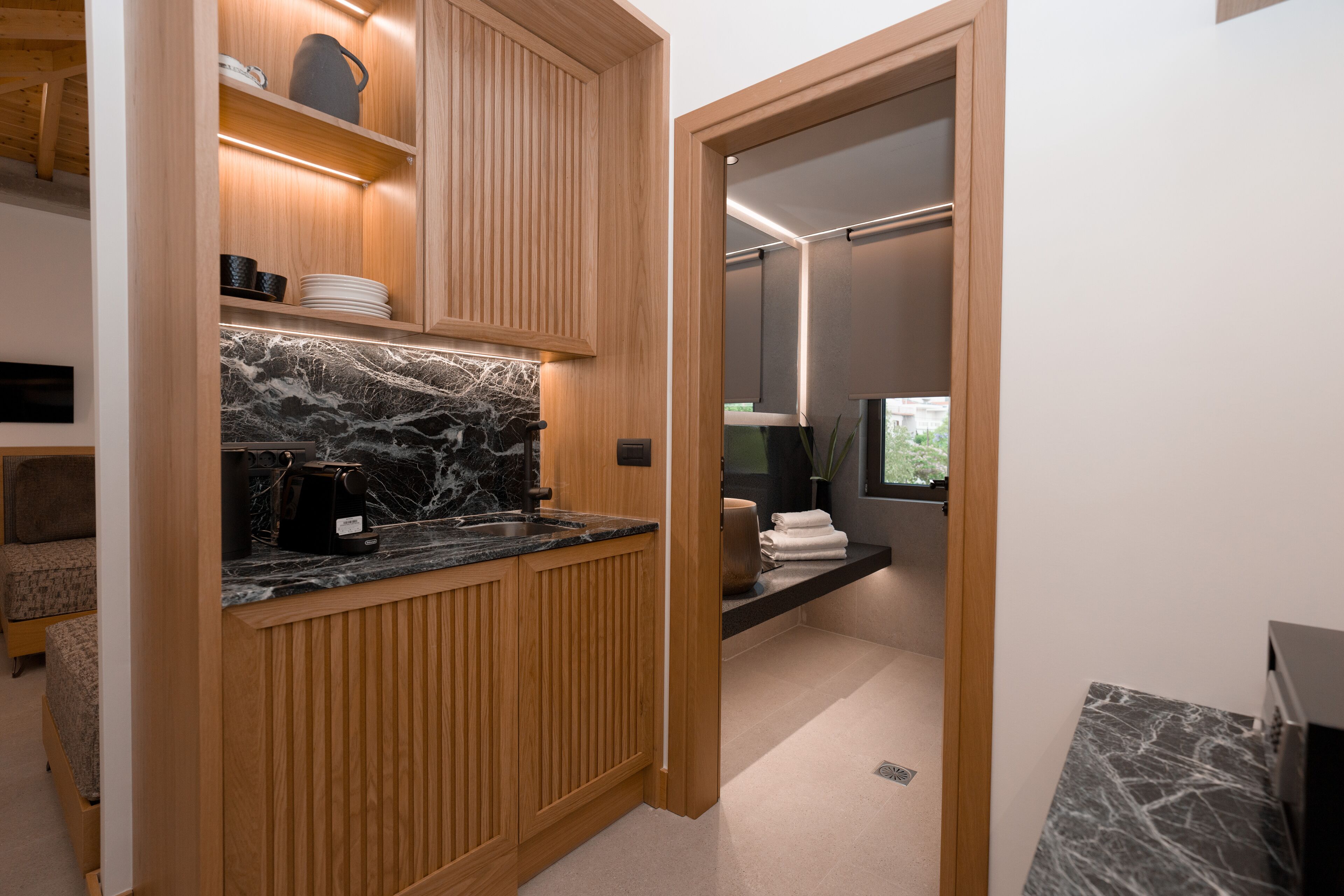 Capital Luxury Suites 0*