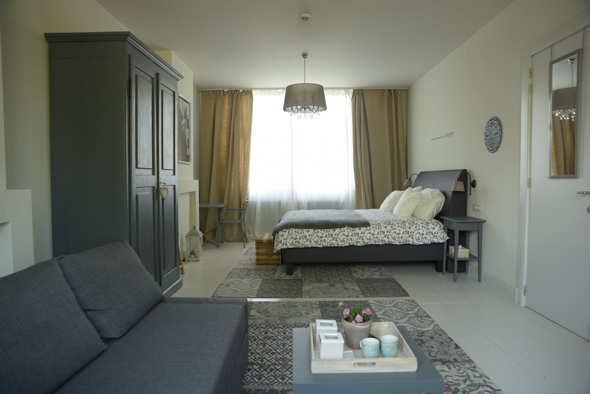 Hotel Porta Cite 3*