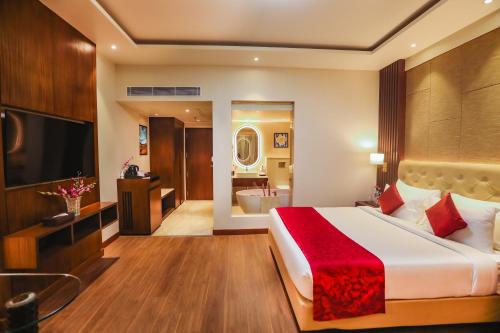 Regenta Place Jhansi by Royal Orchid Hotels Limited 4*