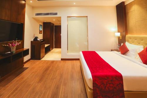 Regenta Place Jhansi by Royal Orchid Hotels Limited 4*