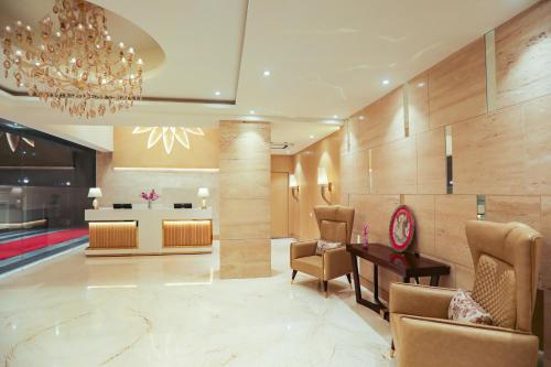 Regenta Place Jhansi by Royal Orchid Hotels Limited 4*