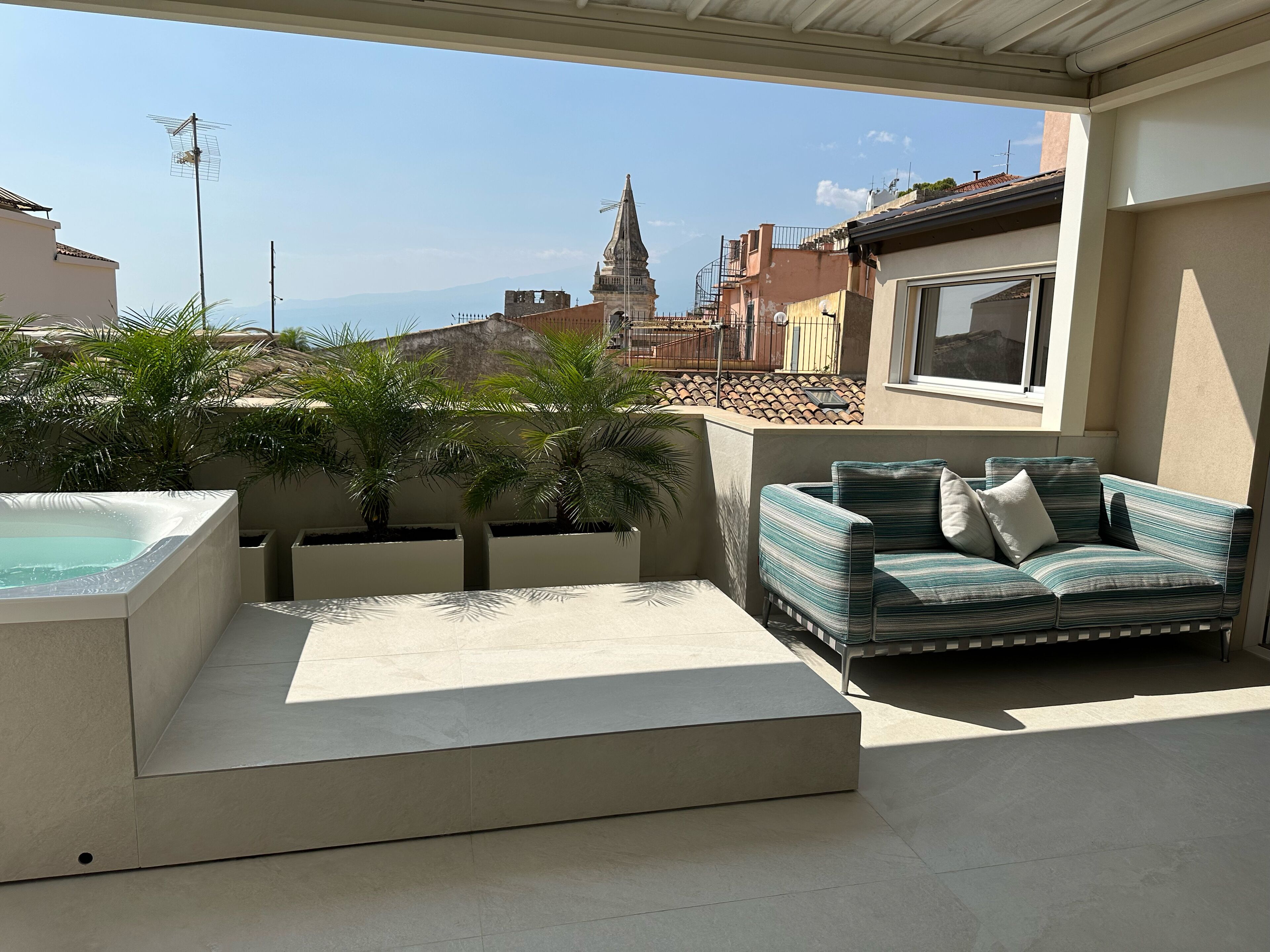 Taormina Infinity Suites 0*