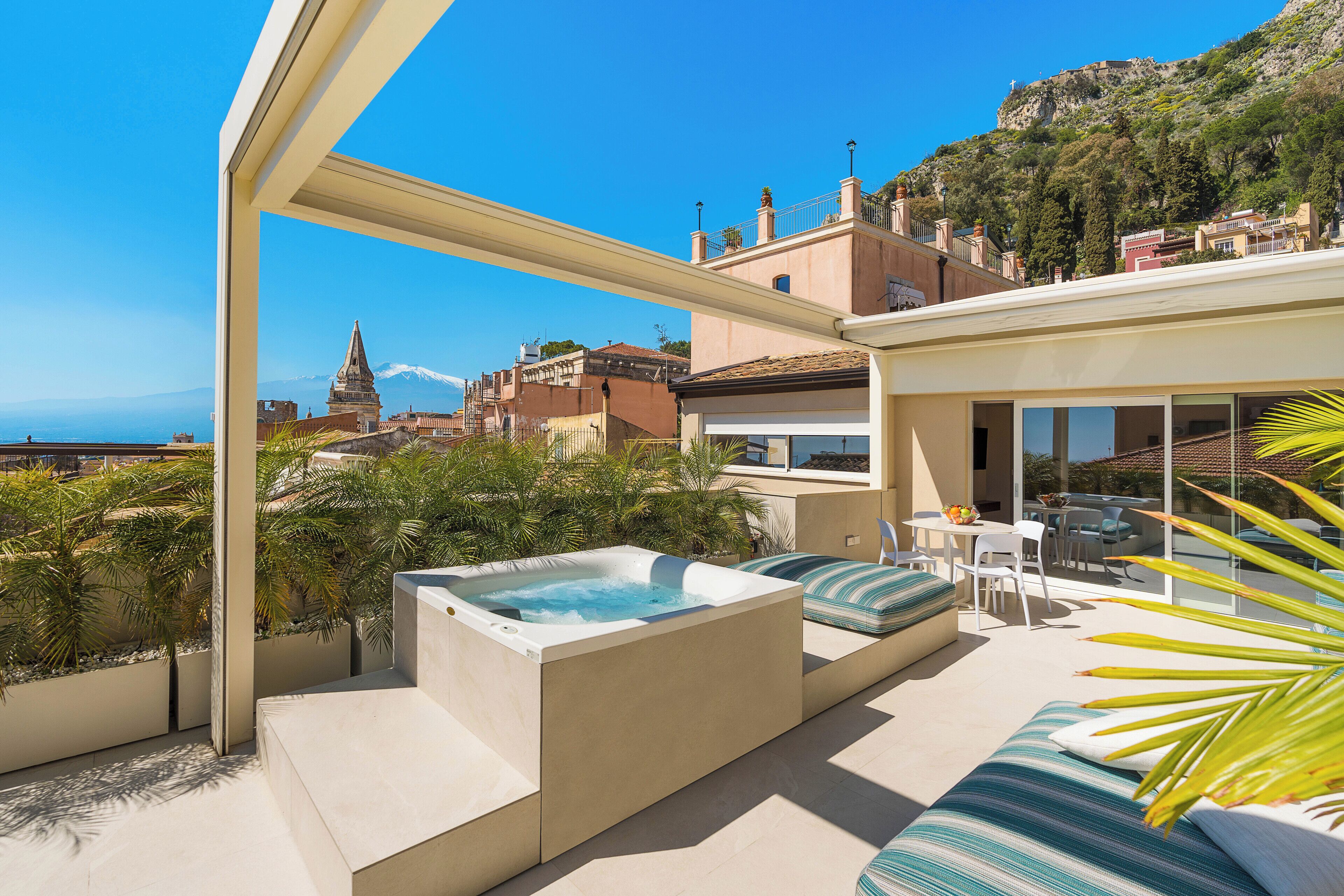 Taormina Infinity Suites 0*