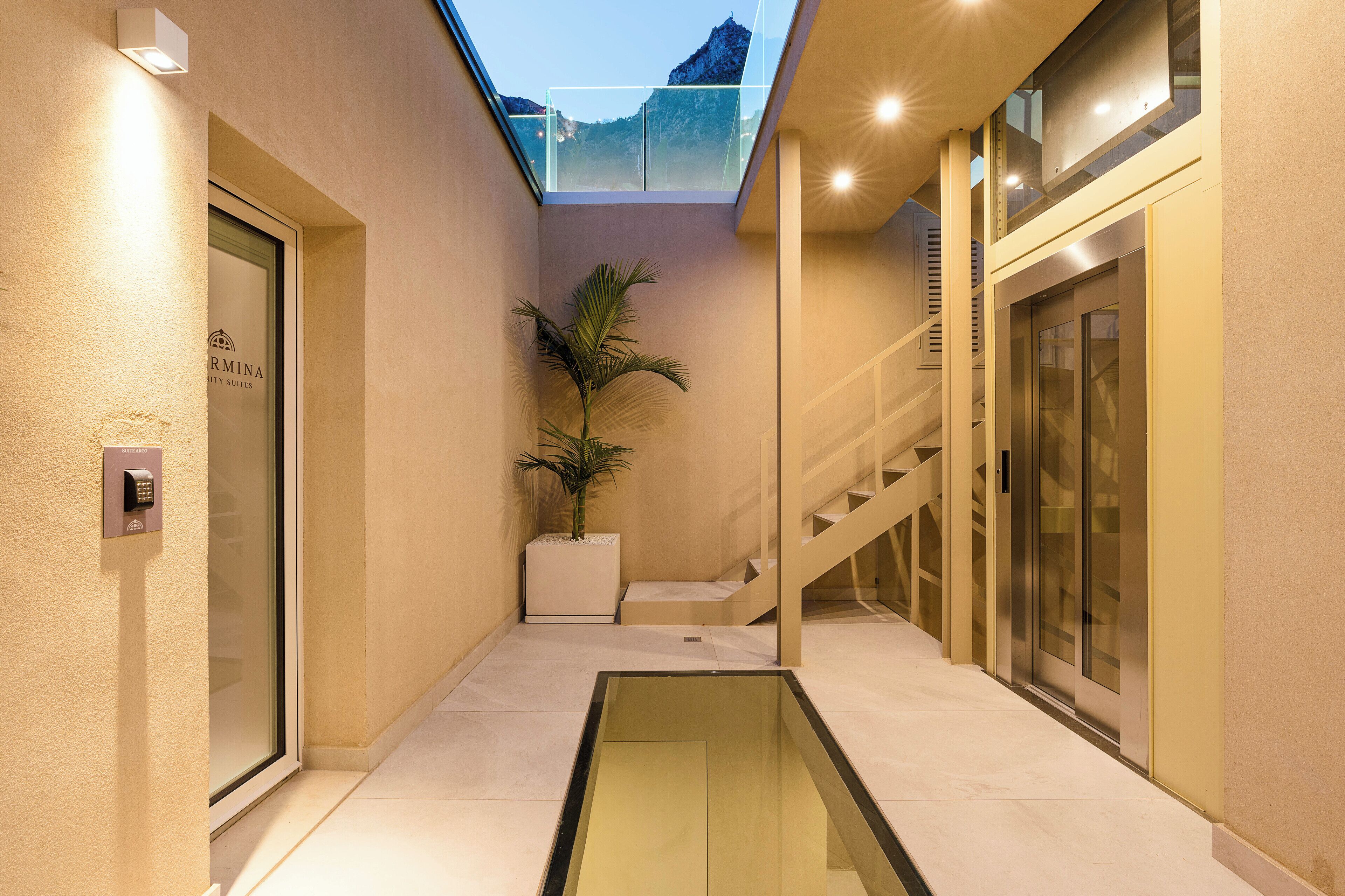 Taormina Infinity Suites 0*
