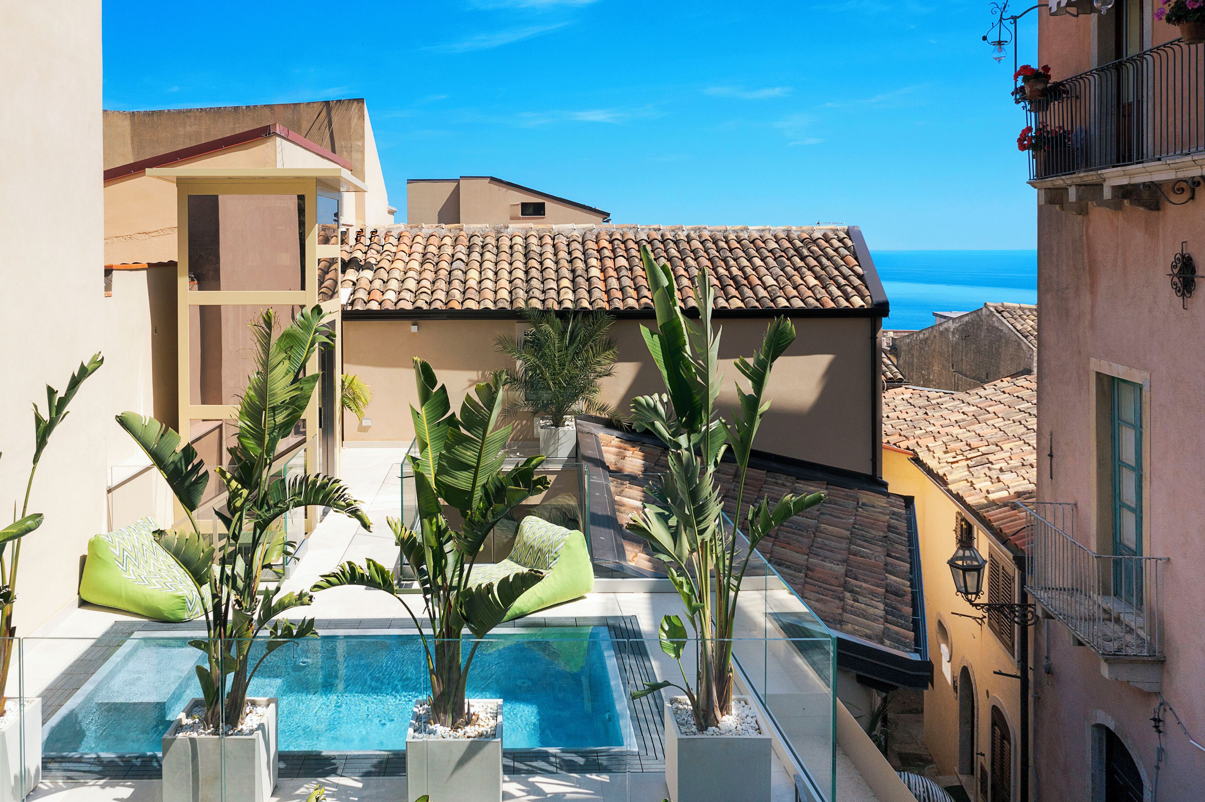 Taormina Infinity Suites 0*