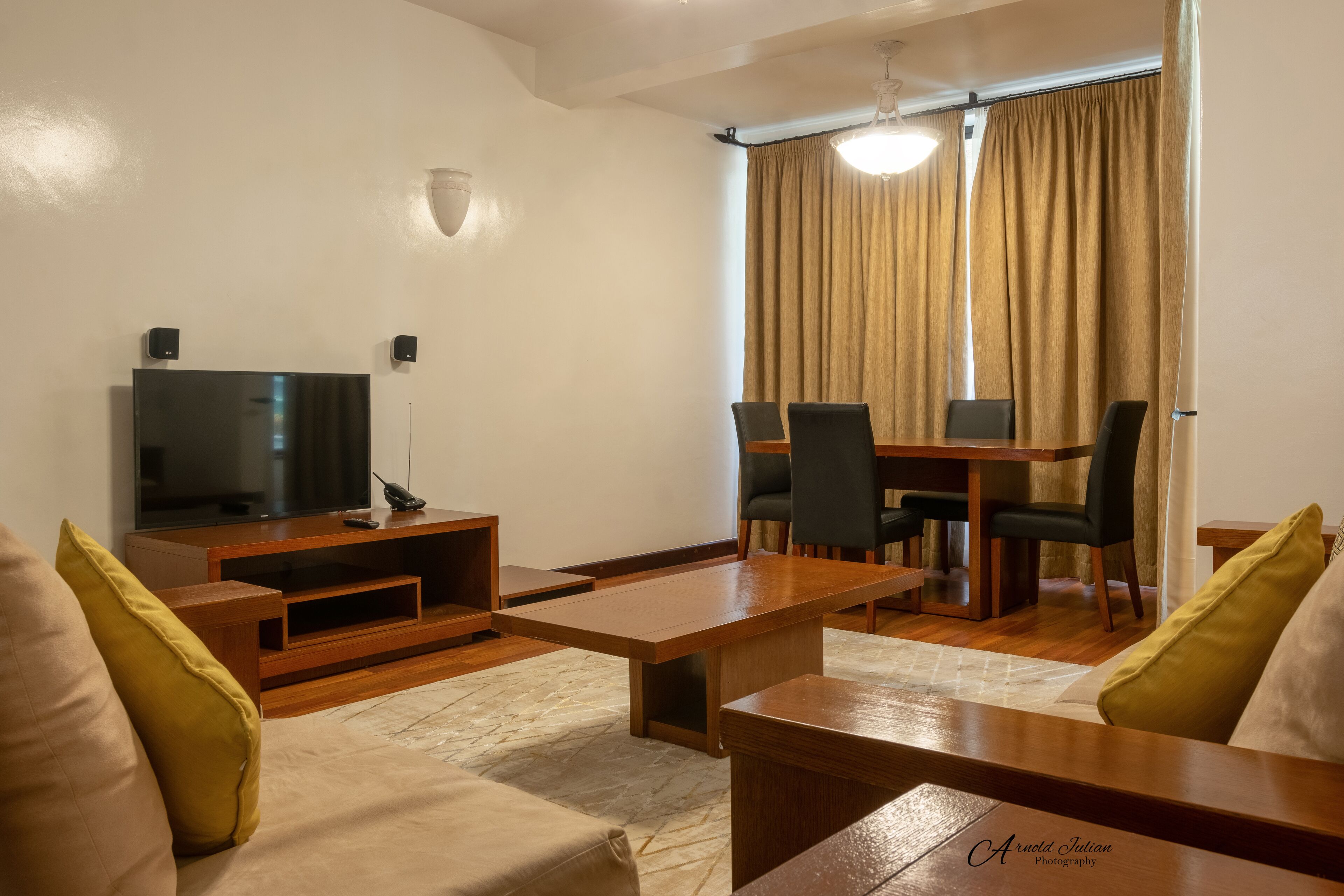 Cysuites Apartment Hotel 4*