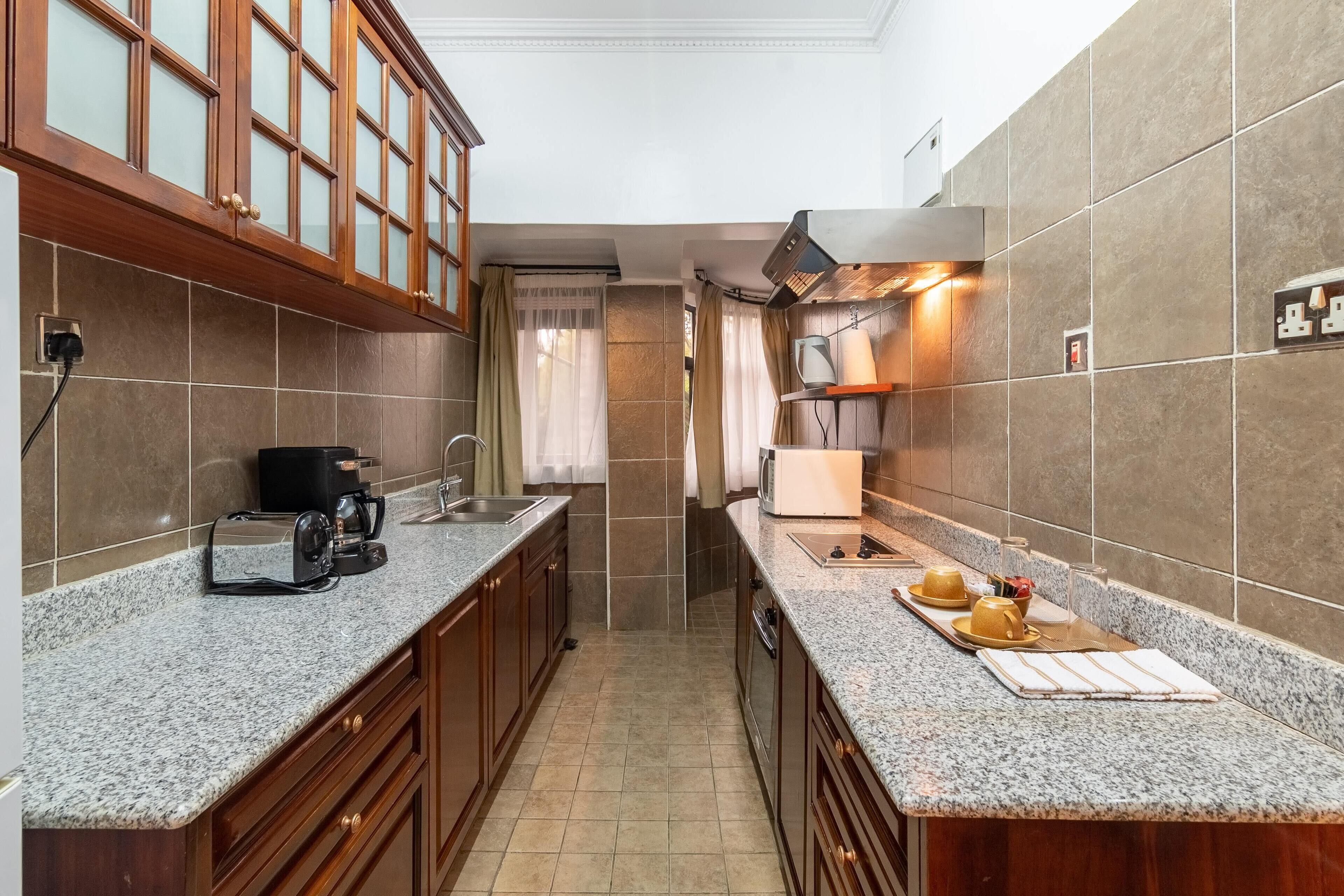 Cysuites Apartment Hotel 4*