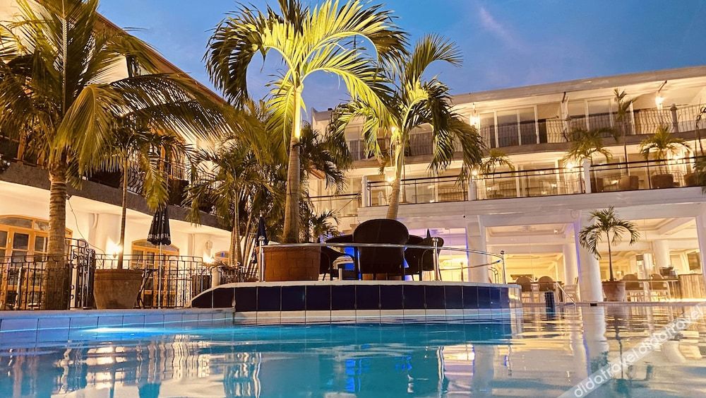 Clarkton Hotel Apartment 4*