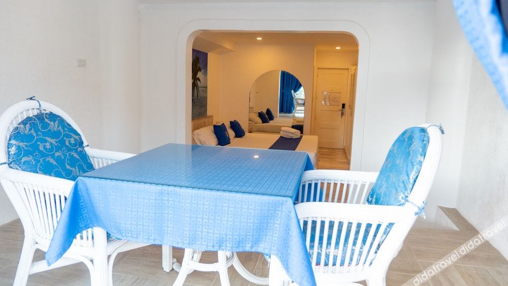 Clarkton Hotel Apartment 4*