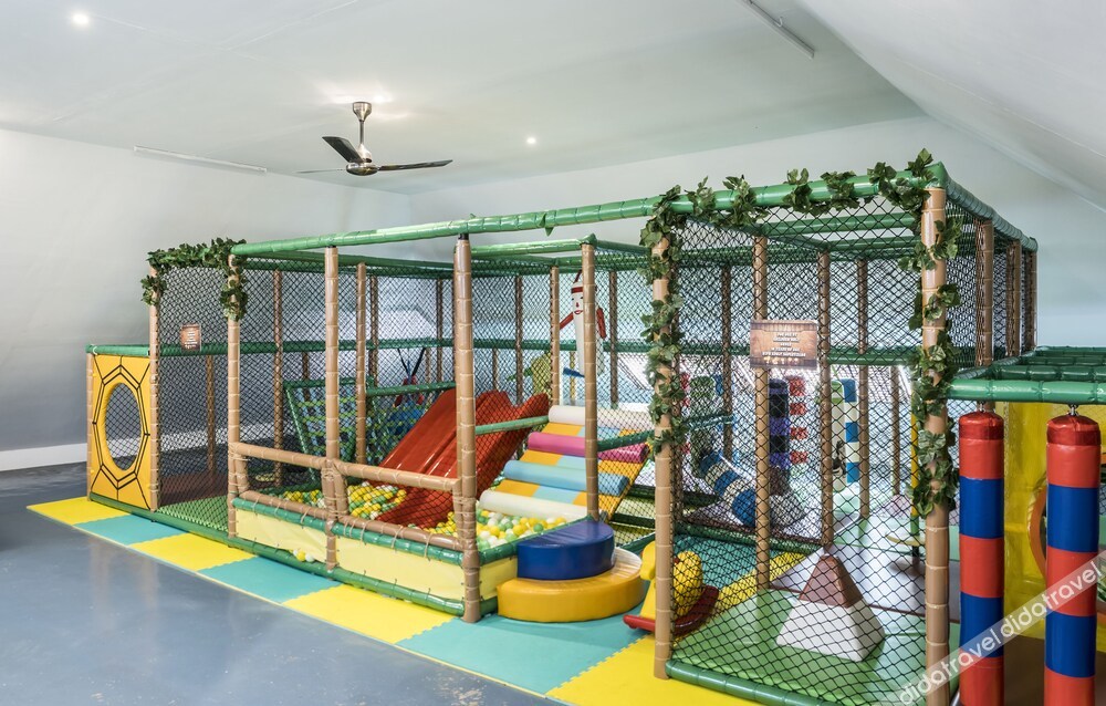 Mountain Shadows Resort Wayanad 5*
