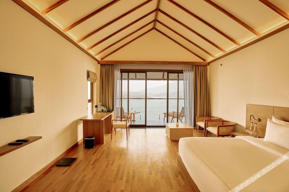 Mountain Shadows Resort Wayanad 5*