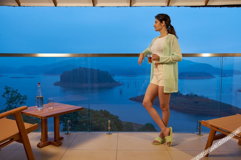 Mountain Shadows Resort Wayanad 5*