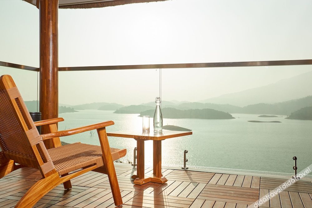 Mountain Shadows Resort Wayanad 5*