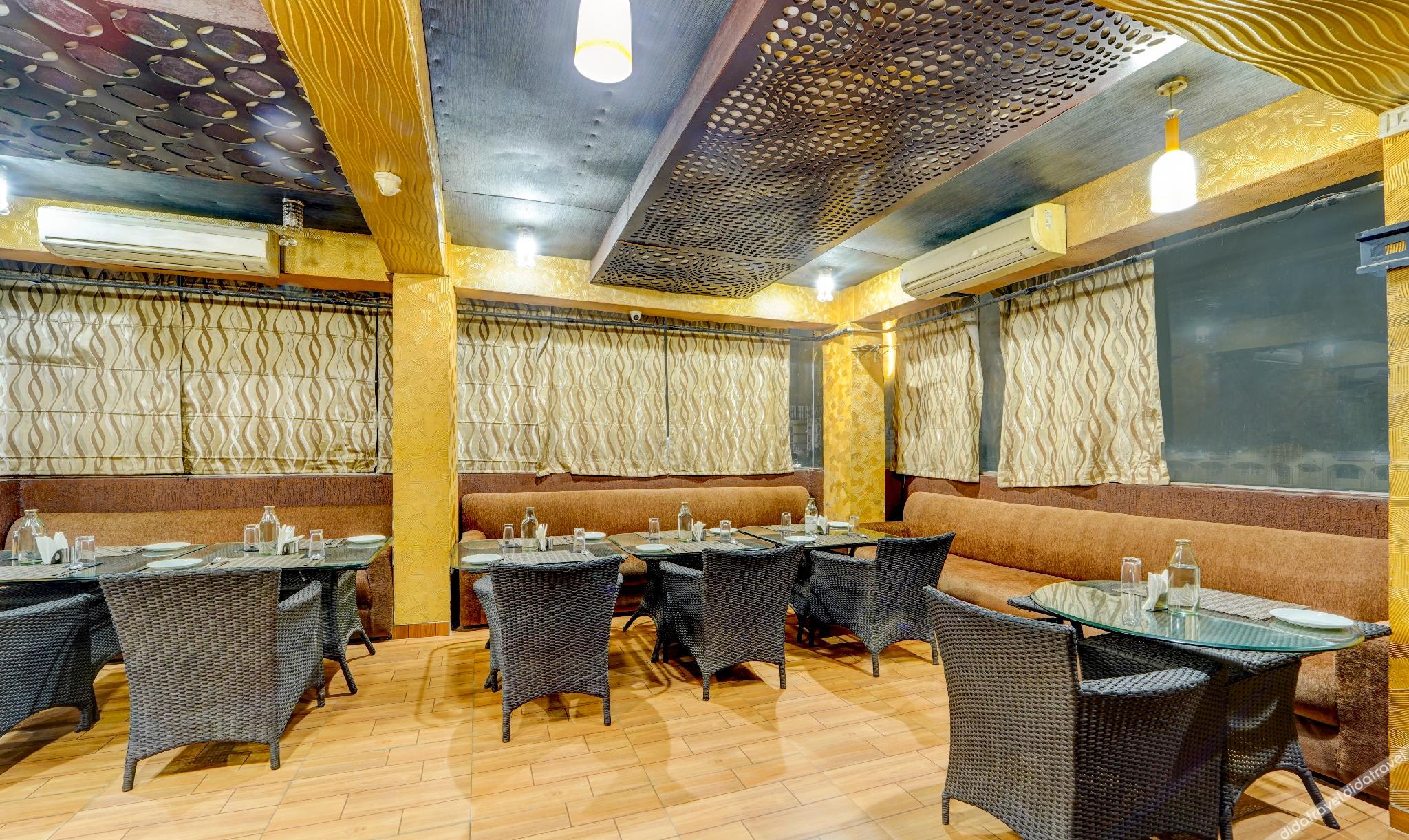 Itsy Hotels Buddha Inn 3*