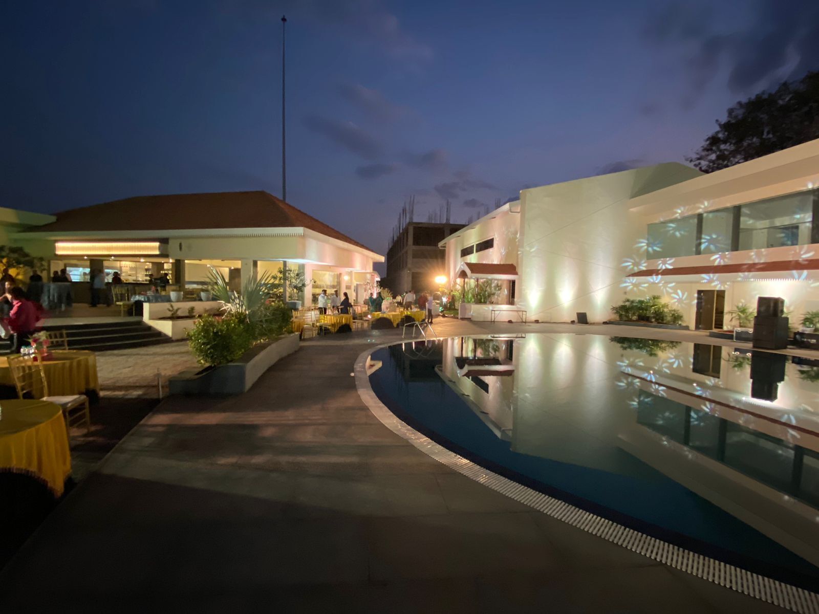 Hotel Mayura Presidency Belagavi 4*