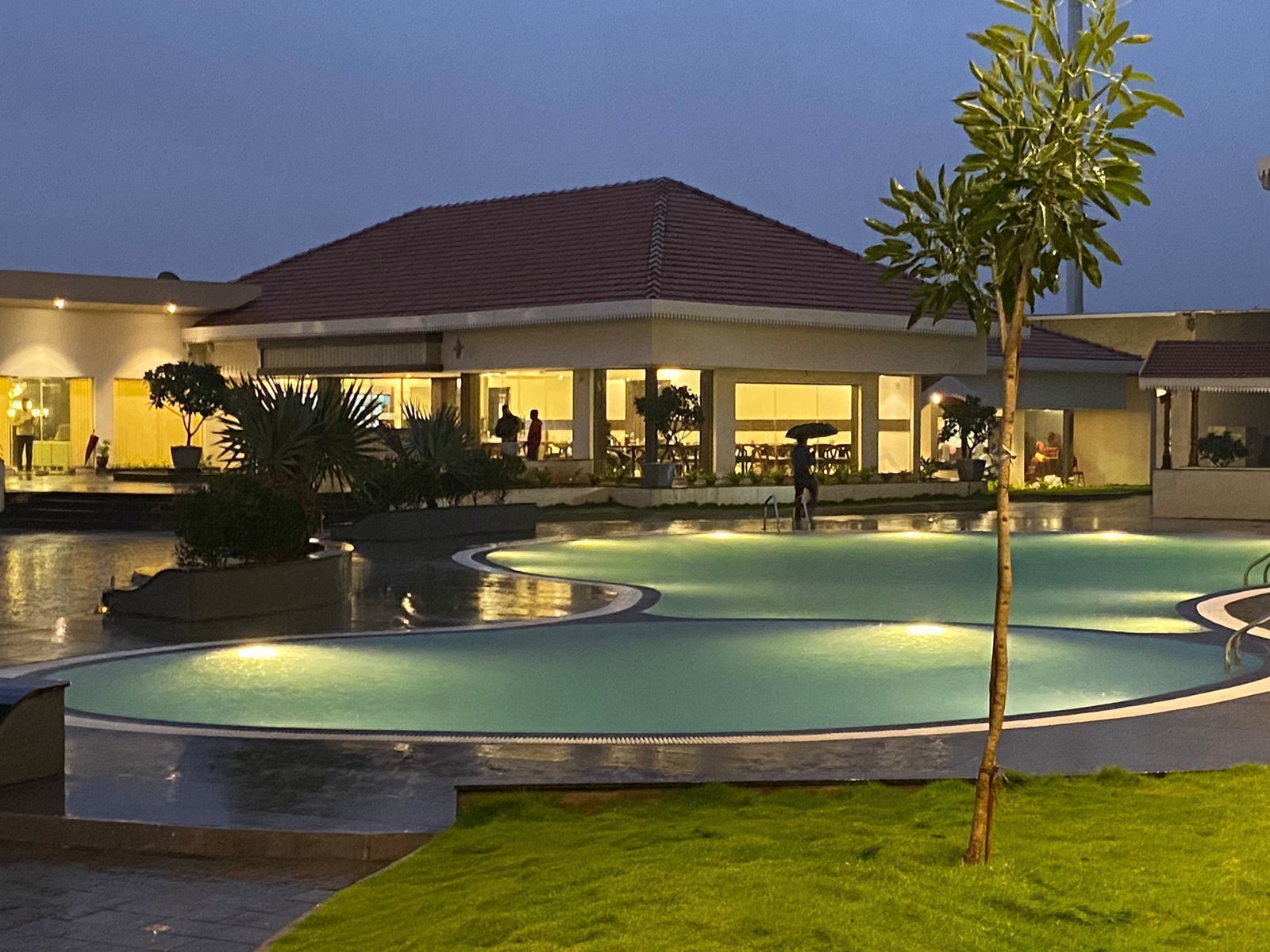 Hotel Mayura Presidency Belagavi 4*