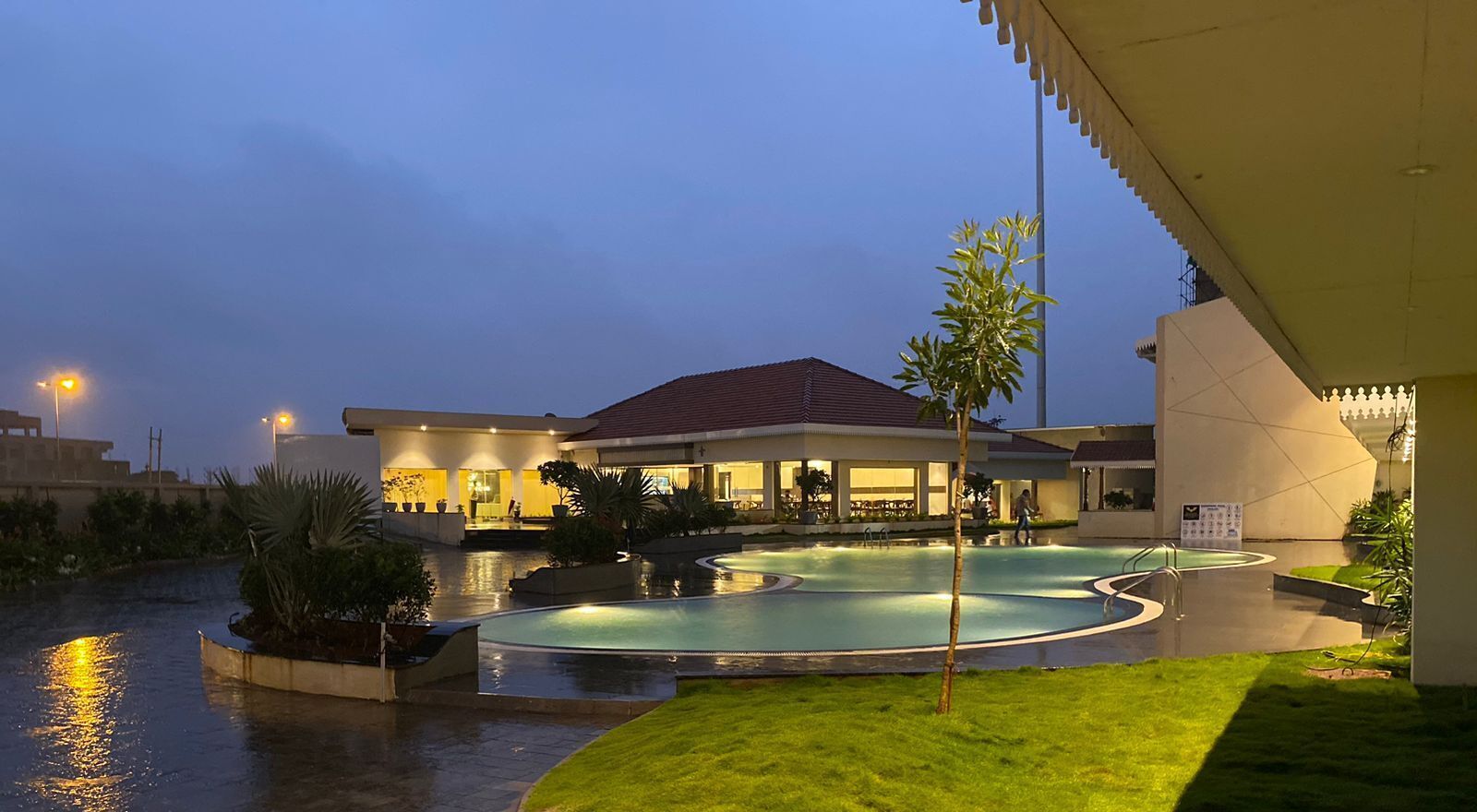 Hotel Mayura Presidency Belagavi 4*