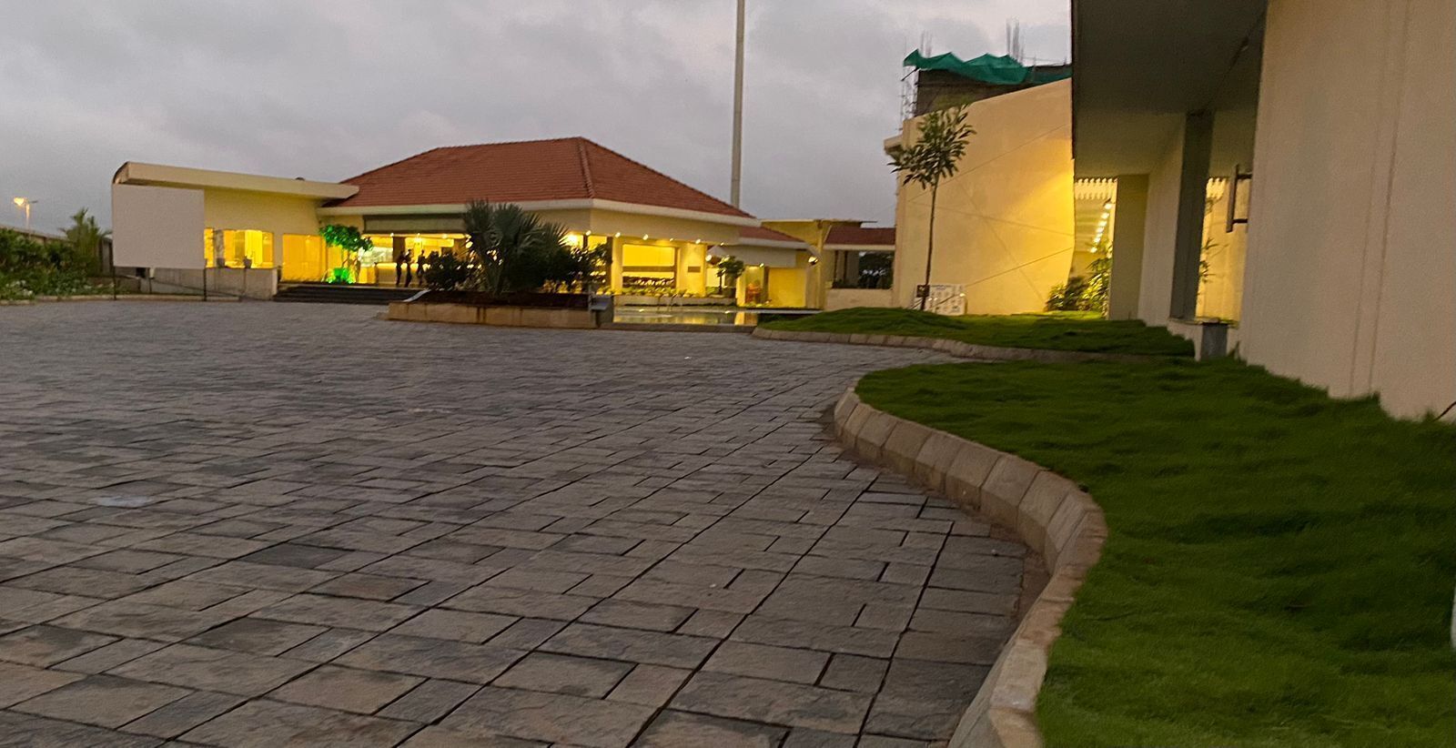 Hotel Mayura Presidency Belagavi 4*