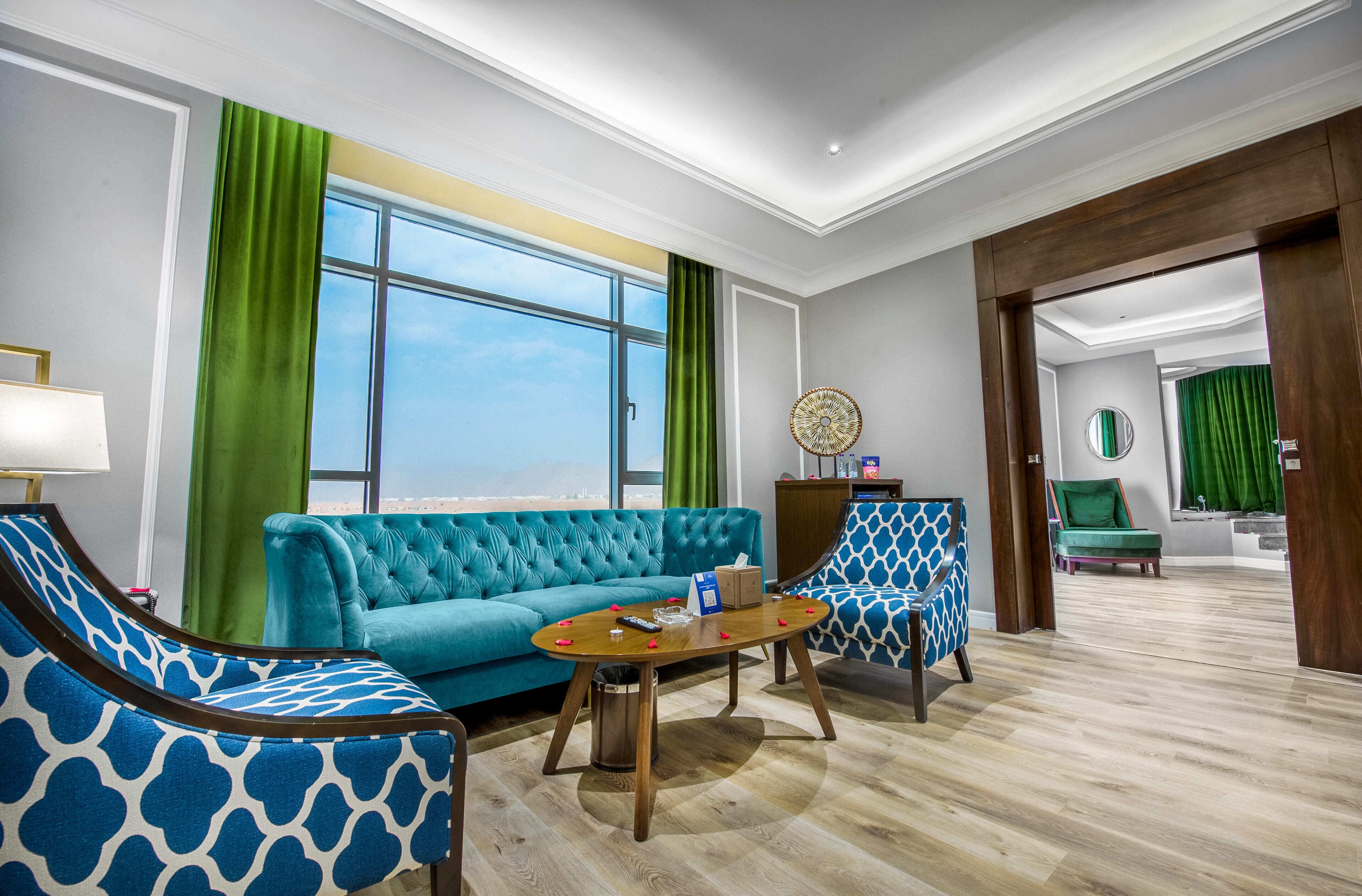 Suknai Royal Hotel 1*