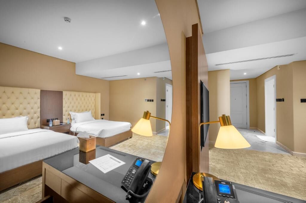 Suknai Royal Hotel 1*