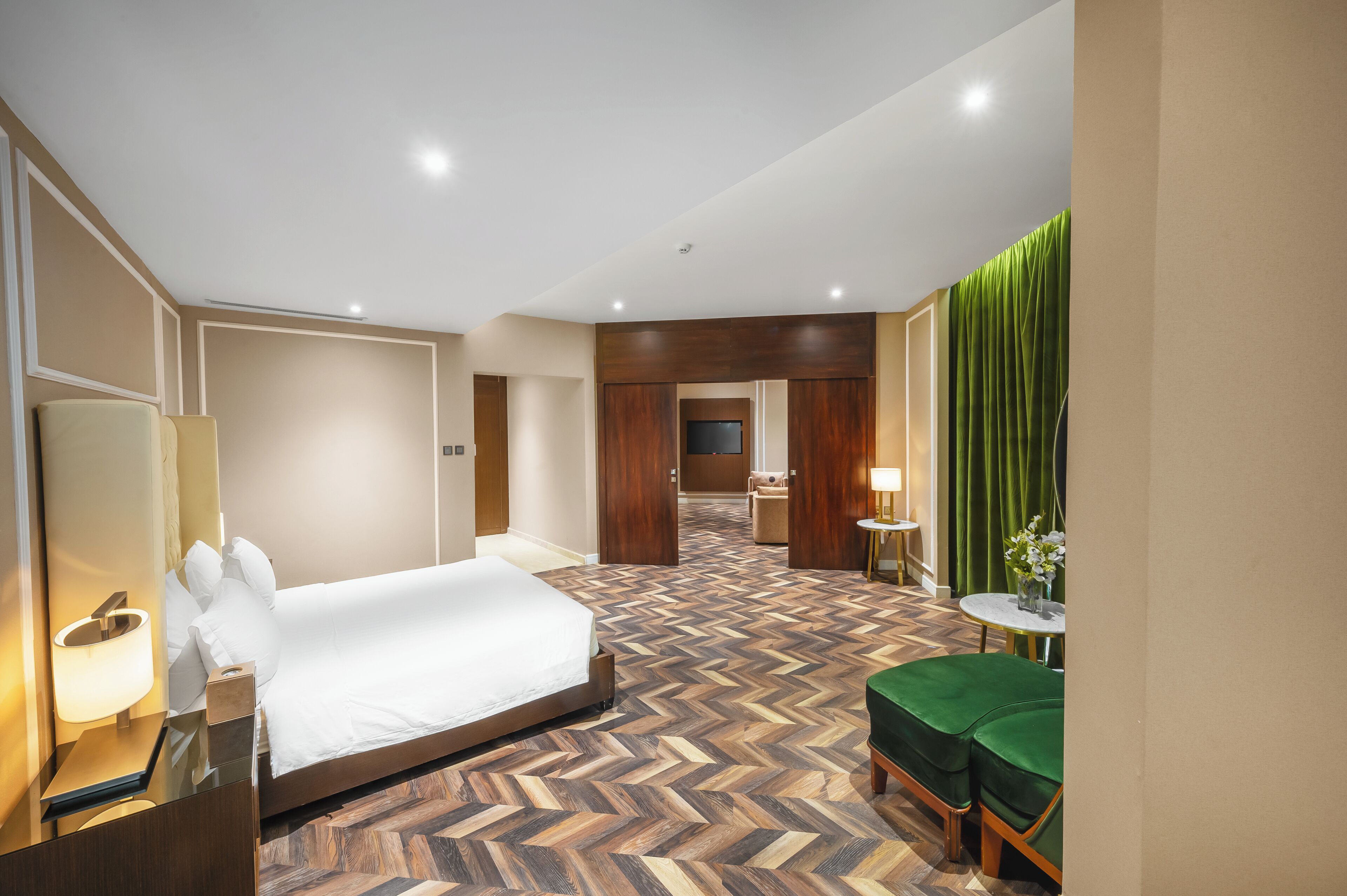 Suknai Royal Hotel 1*