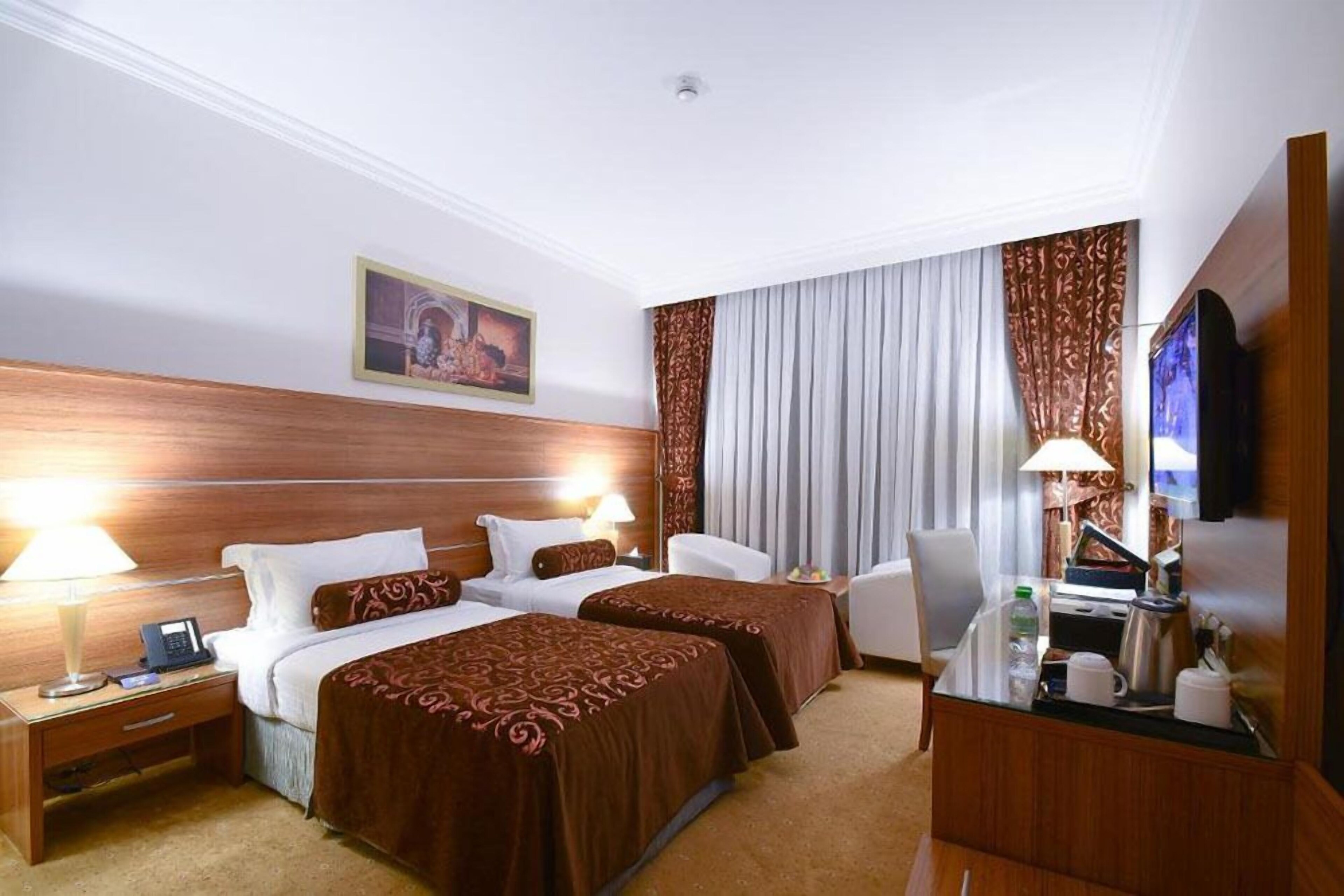 Emaar Mektan 0*