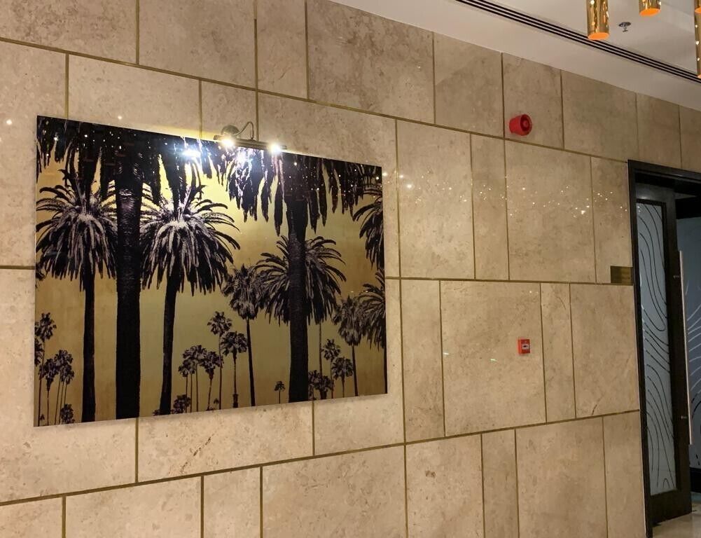 Royal Crown Hotel 4*