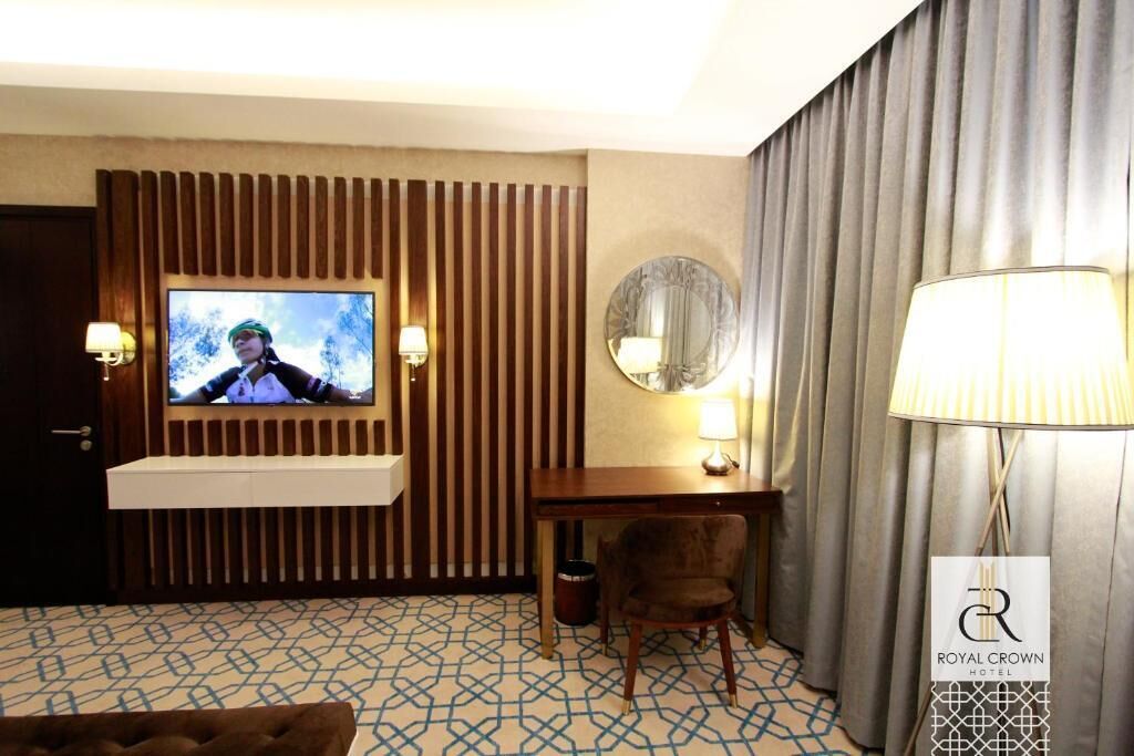 Royal Crown Hotel 4*