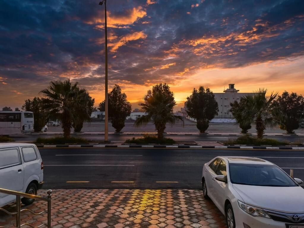 Makarim Palm Hotel 2*