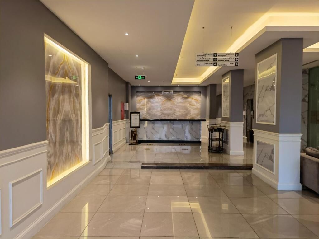 Makarim Palm Hotel 2*