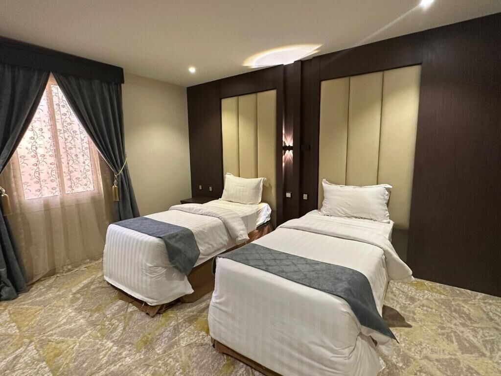 Makarim Palm Hotel 2*