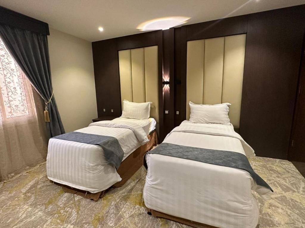 Makarim Palm Hotel 2*