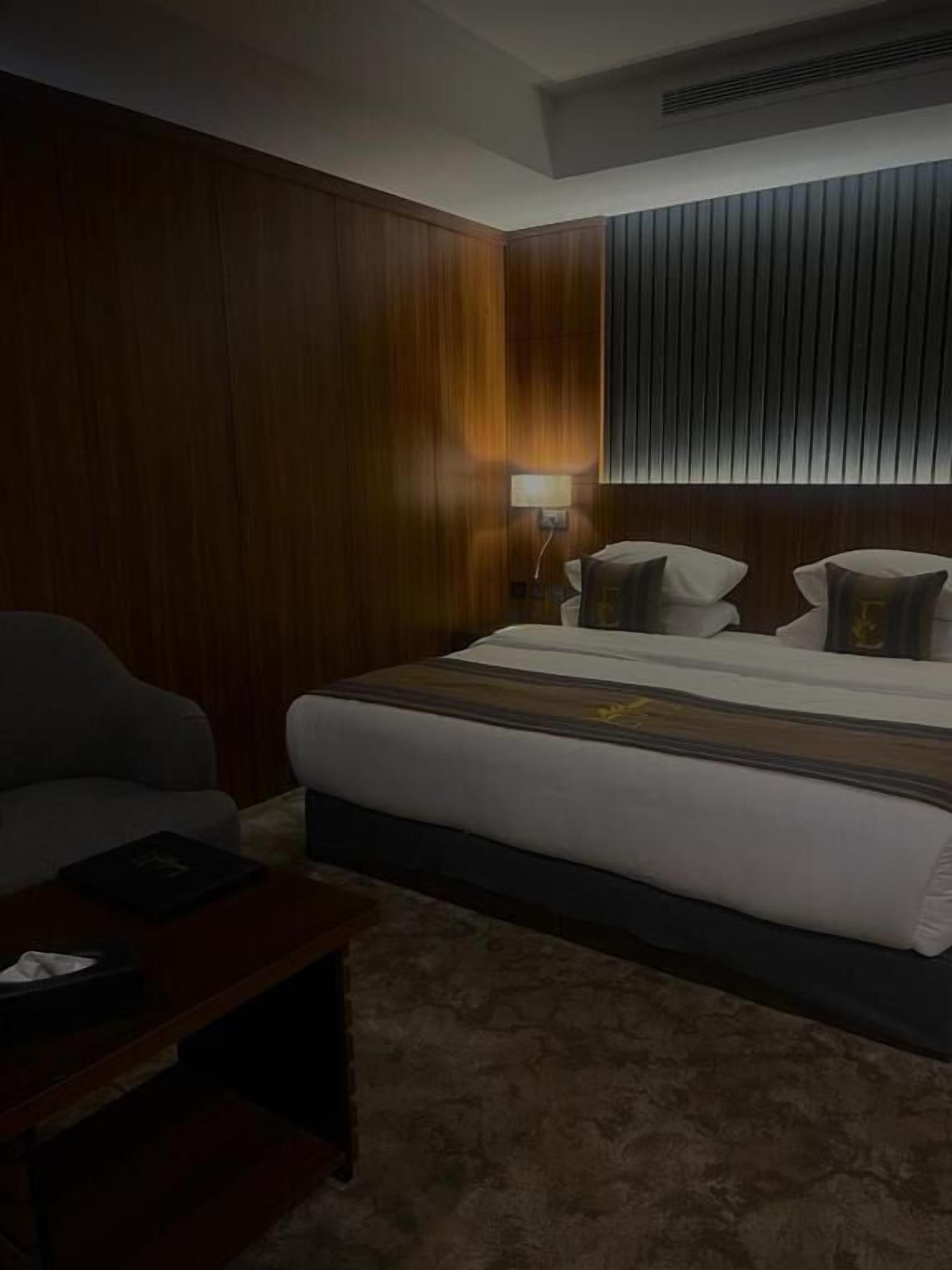 E hotel 3*
