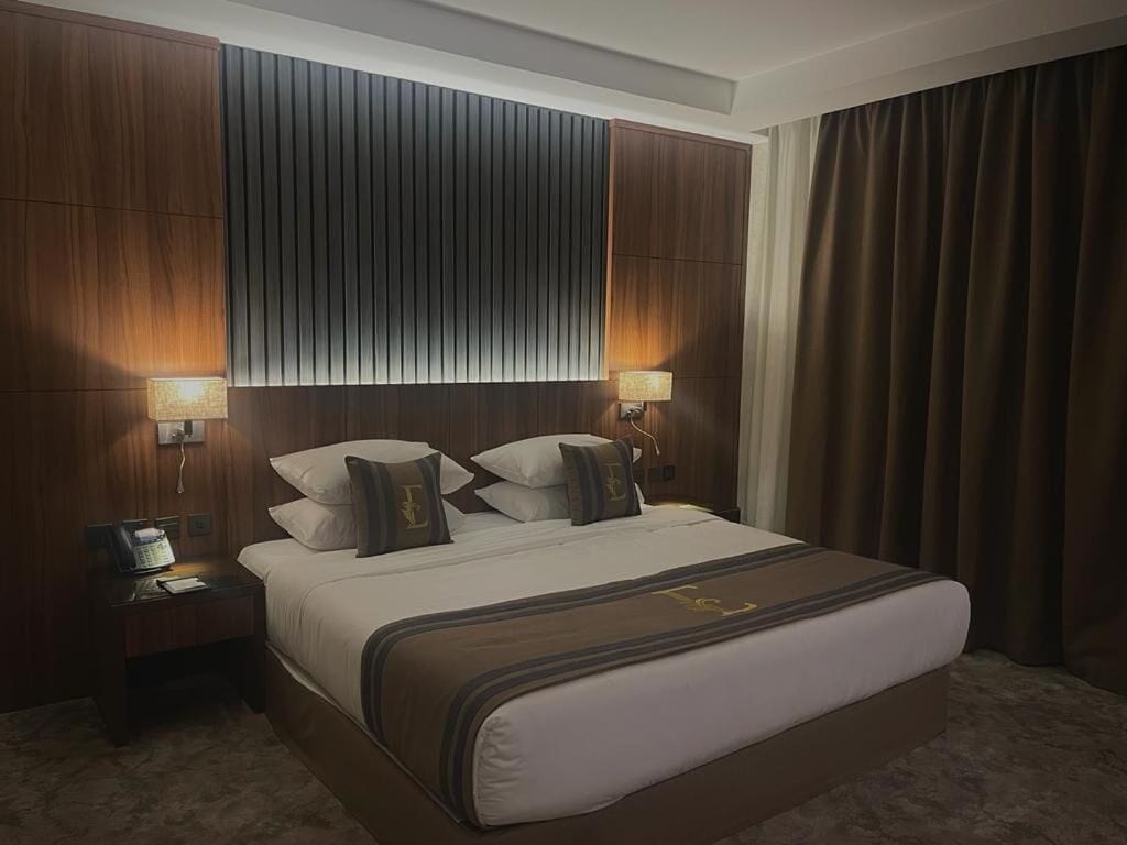 E hotel 3*