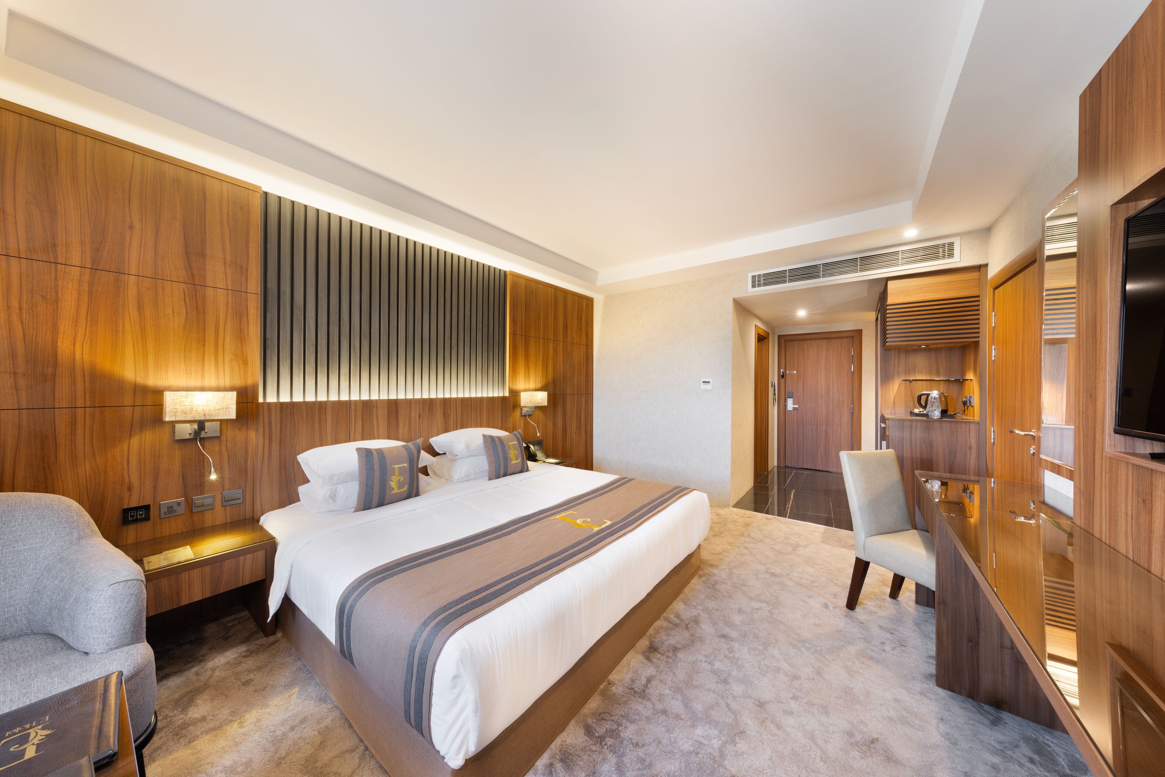 E hotel 3*