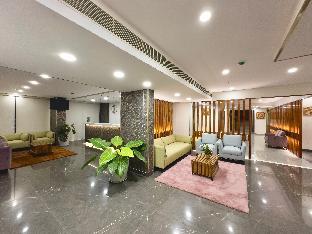 The Habitat Suites 3*