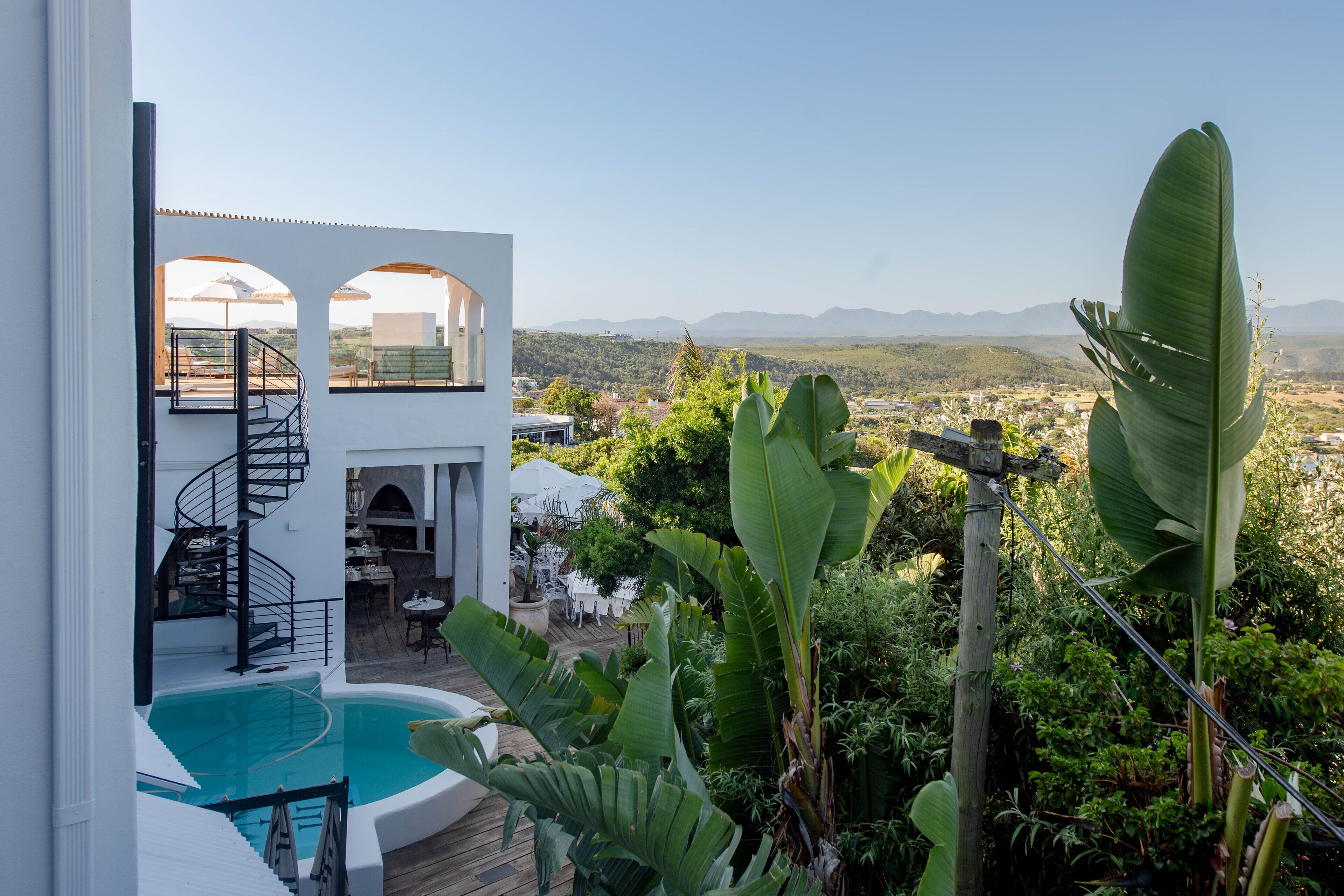 The Ivory Haus 4*