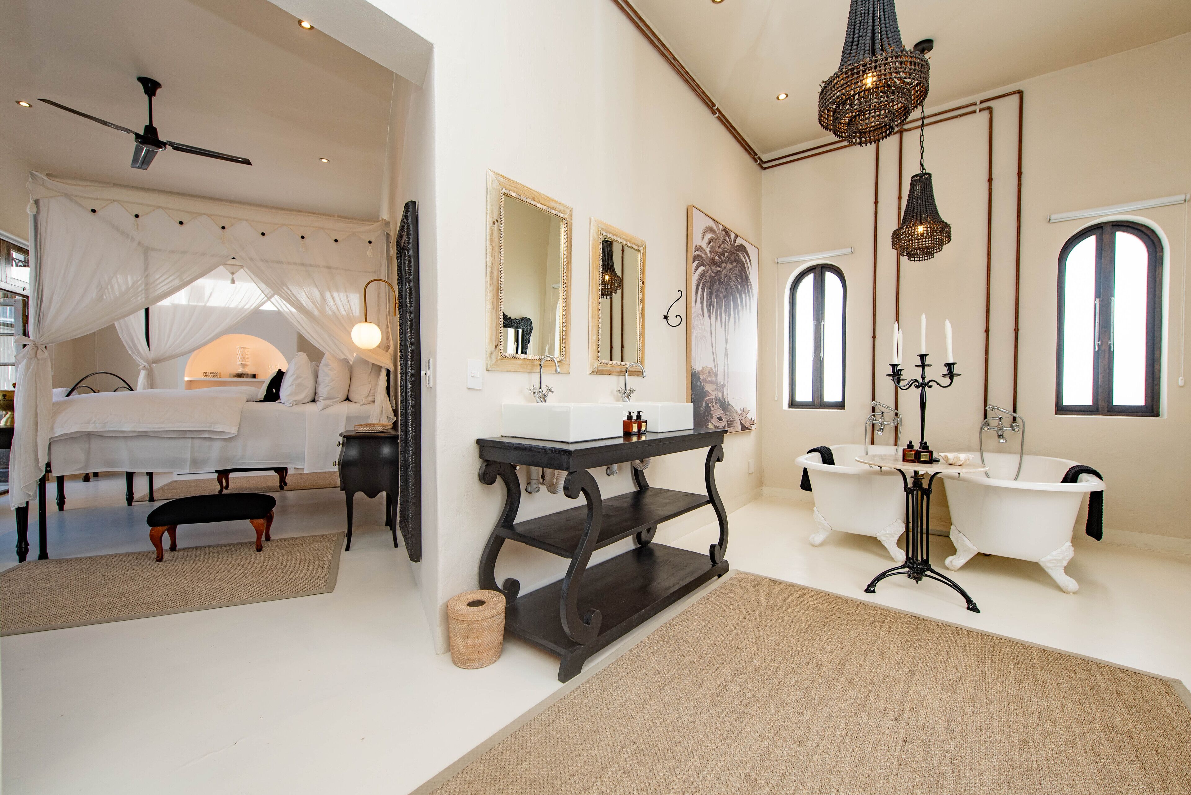 The Ivory Haus 4*