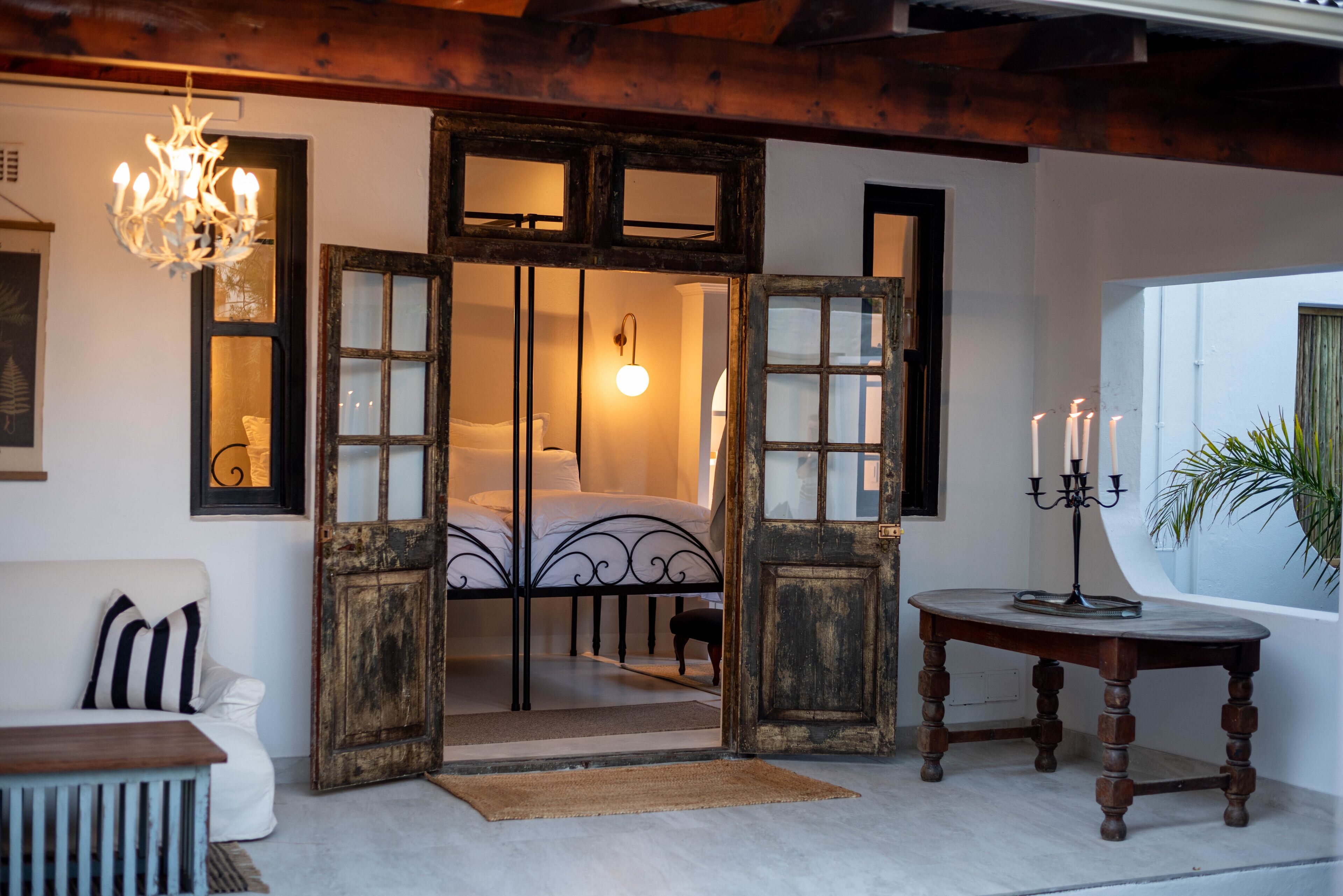The Ivory Haus 4*