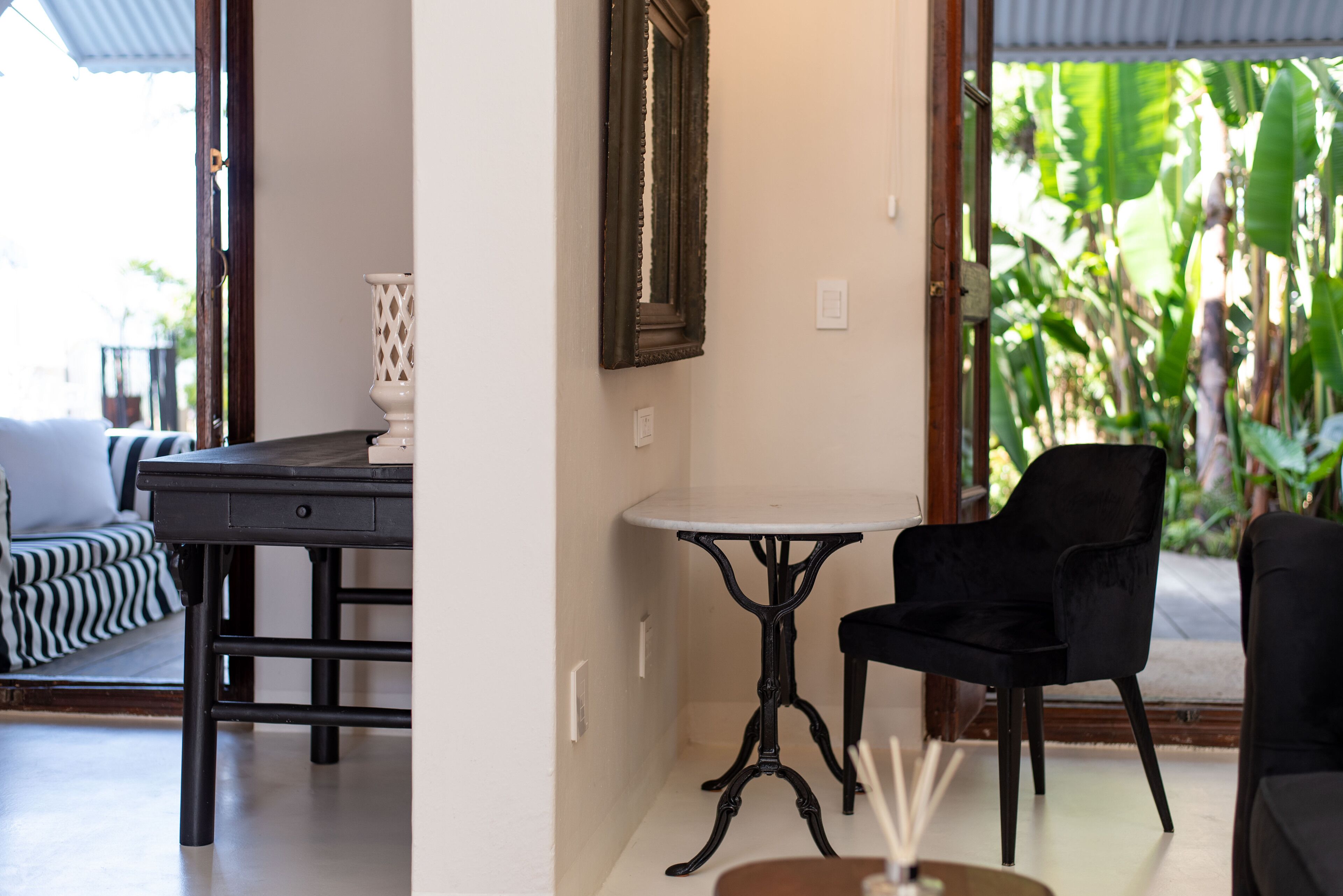The Ivory Haus 4*
