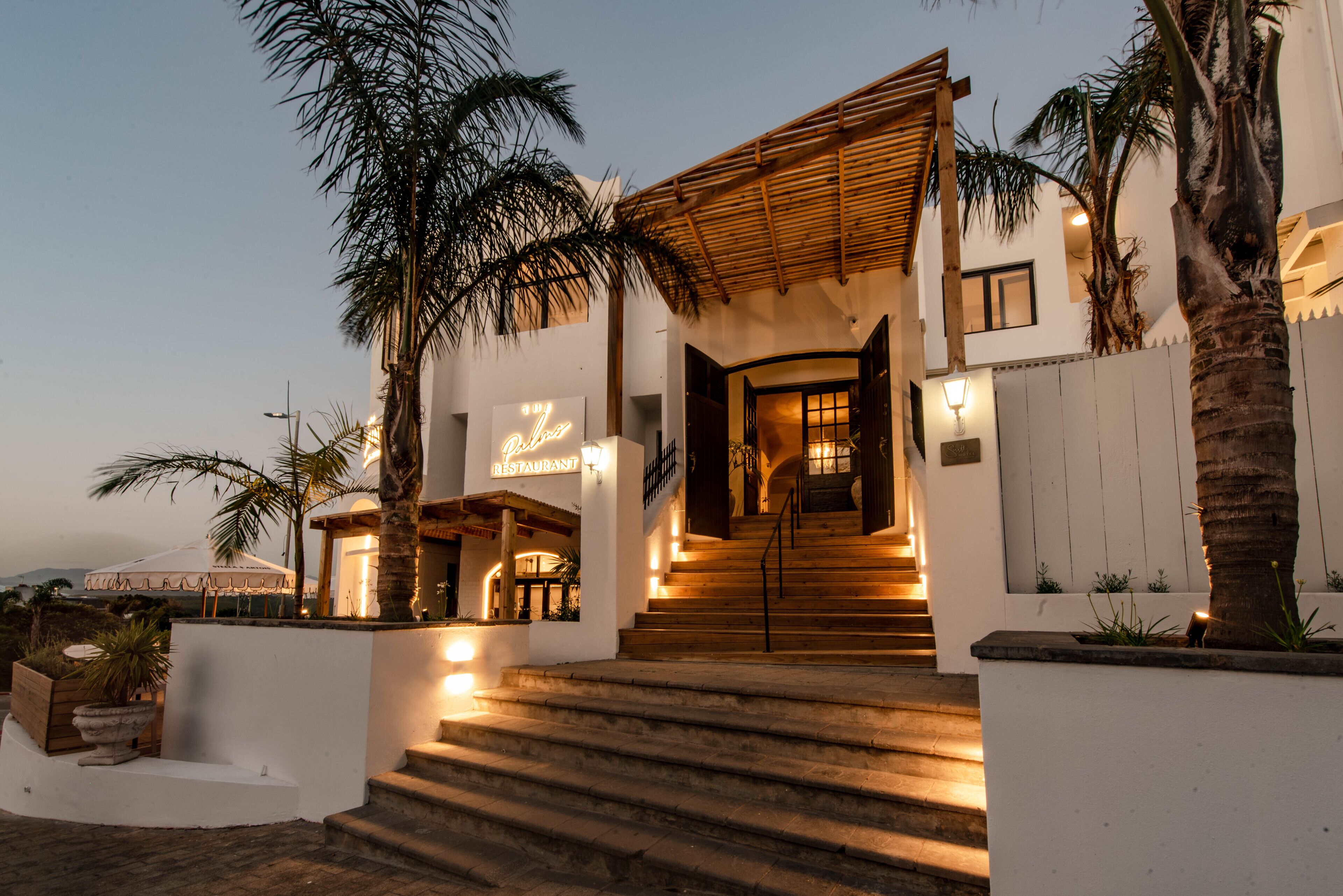 The Ivory Haus 4*
