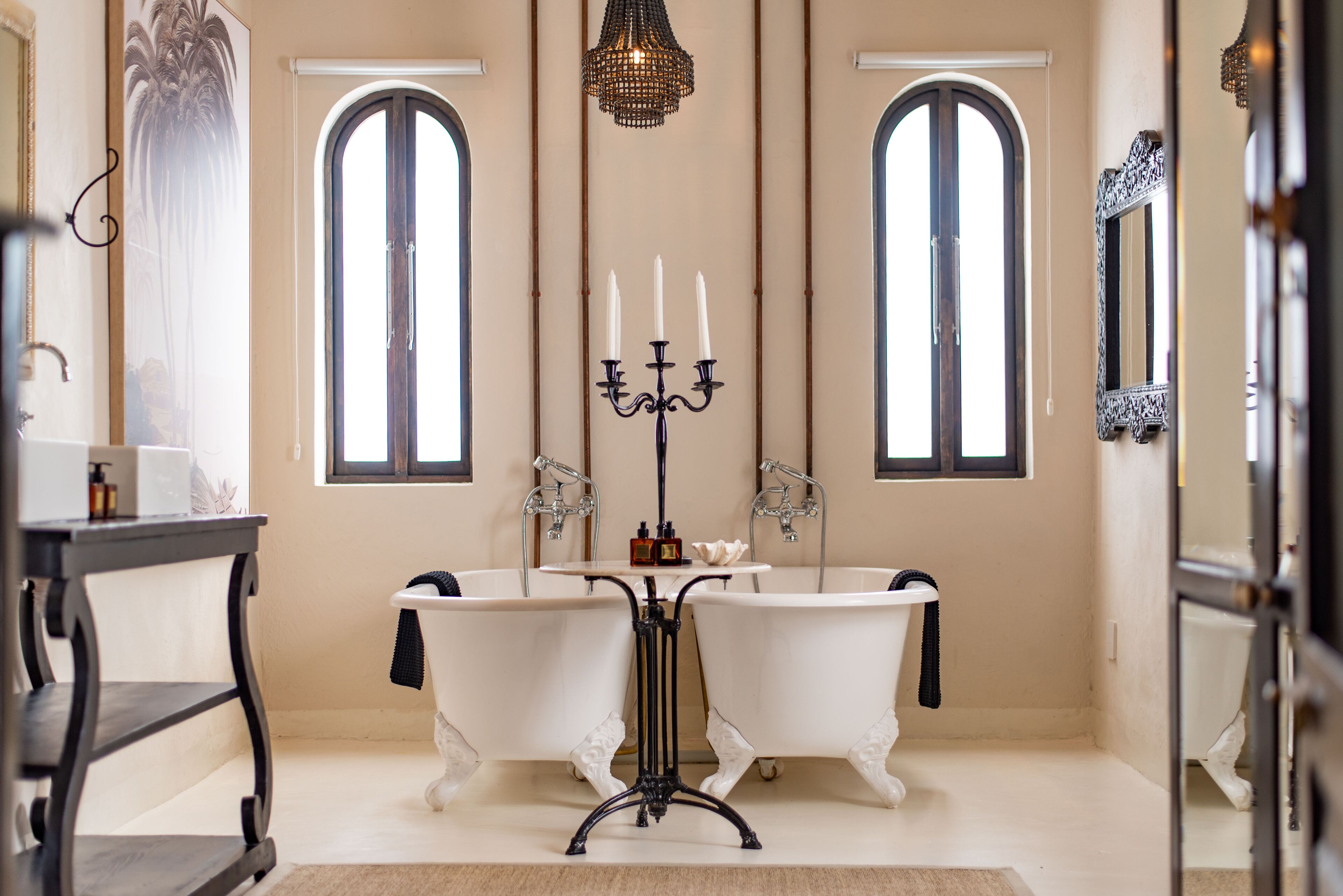 The Ivory Haus 4*