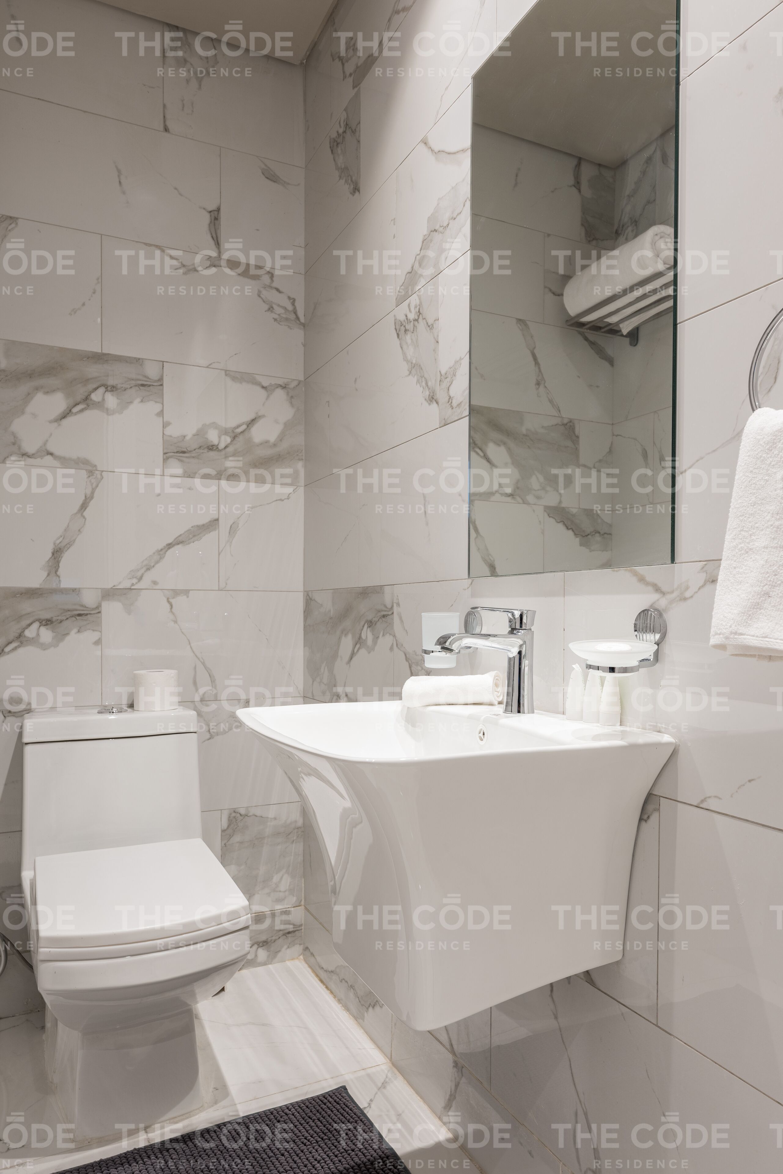 THE CODE RESIDENCE 4*