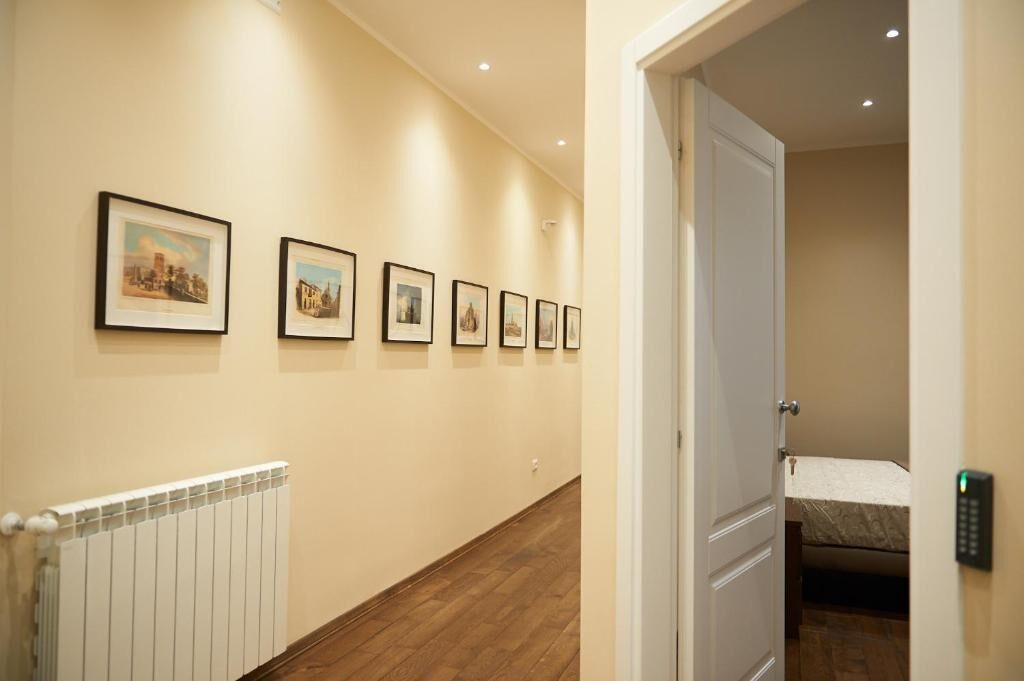 Miramare Luxury Suites 2*