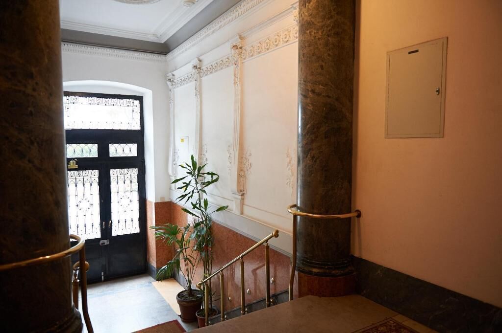 Miramare Luxury Suites 2*