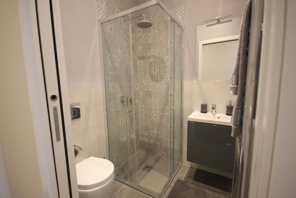 Miramare Luxury Suites 2*
